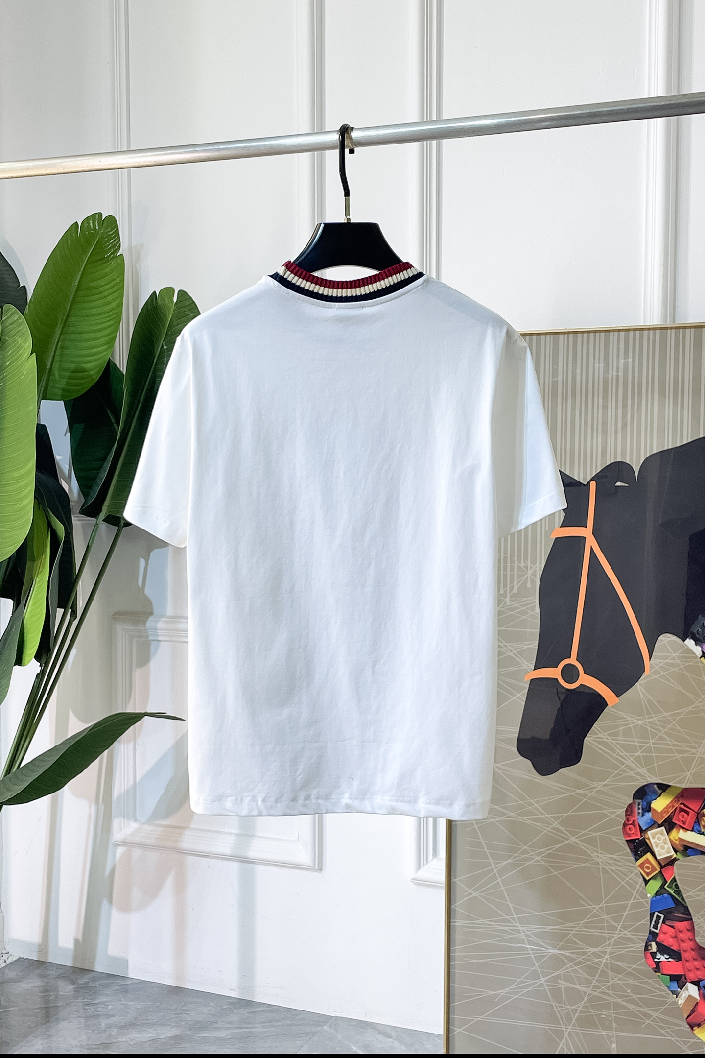 short sleeves