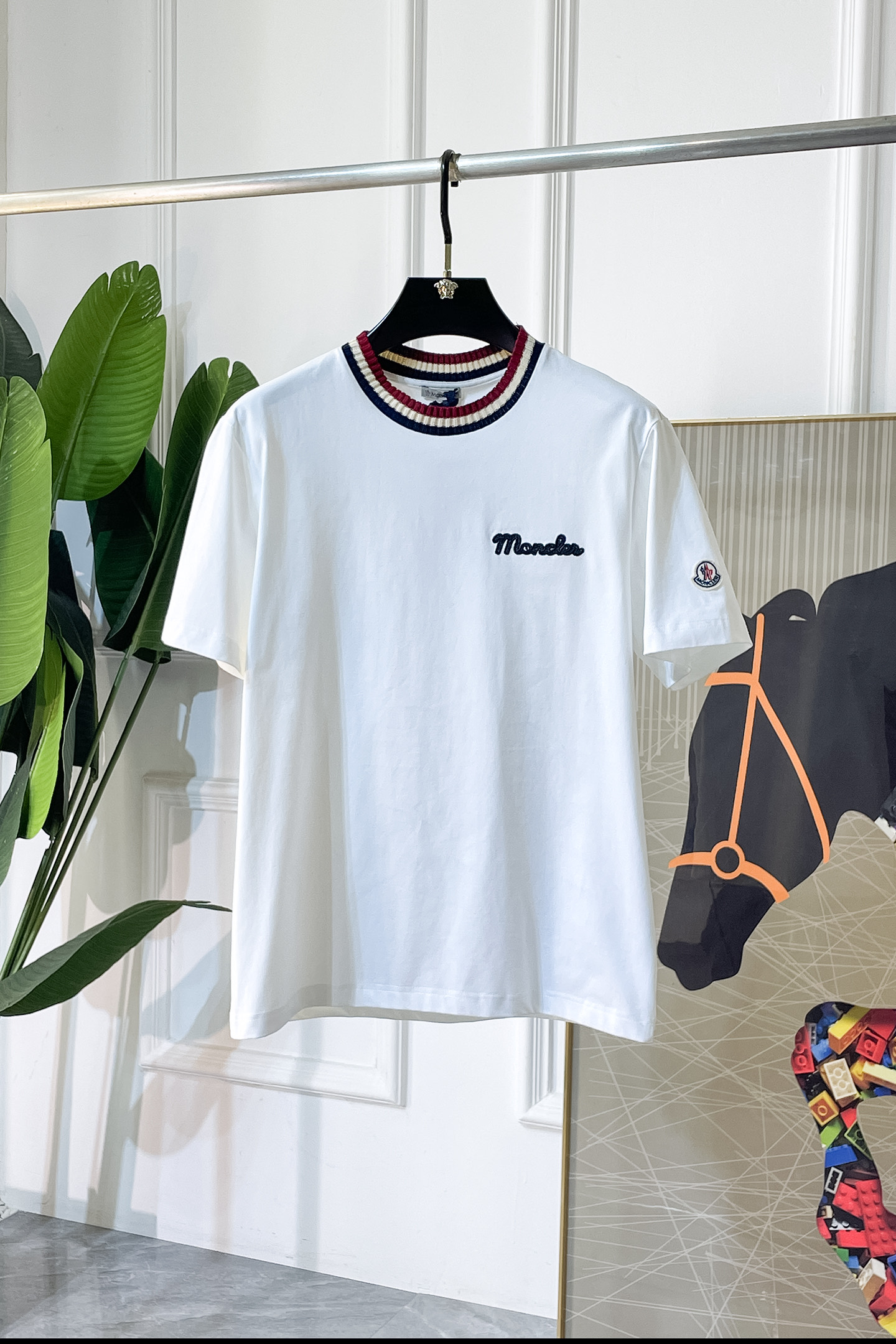 short sleeves