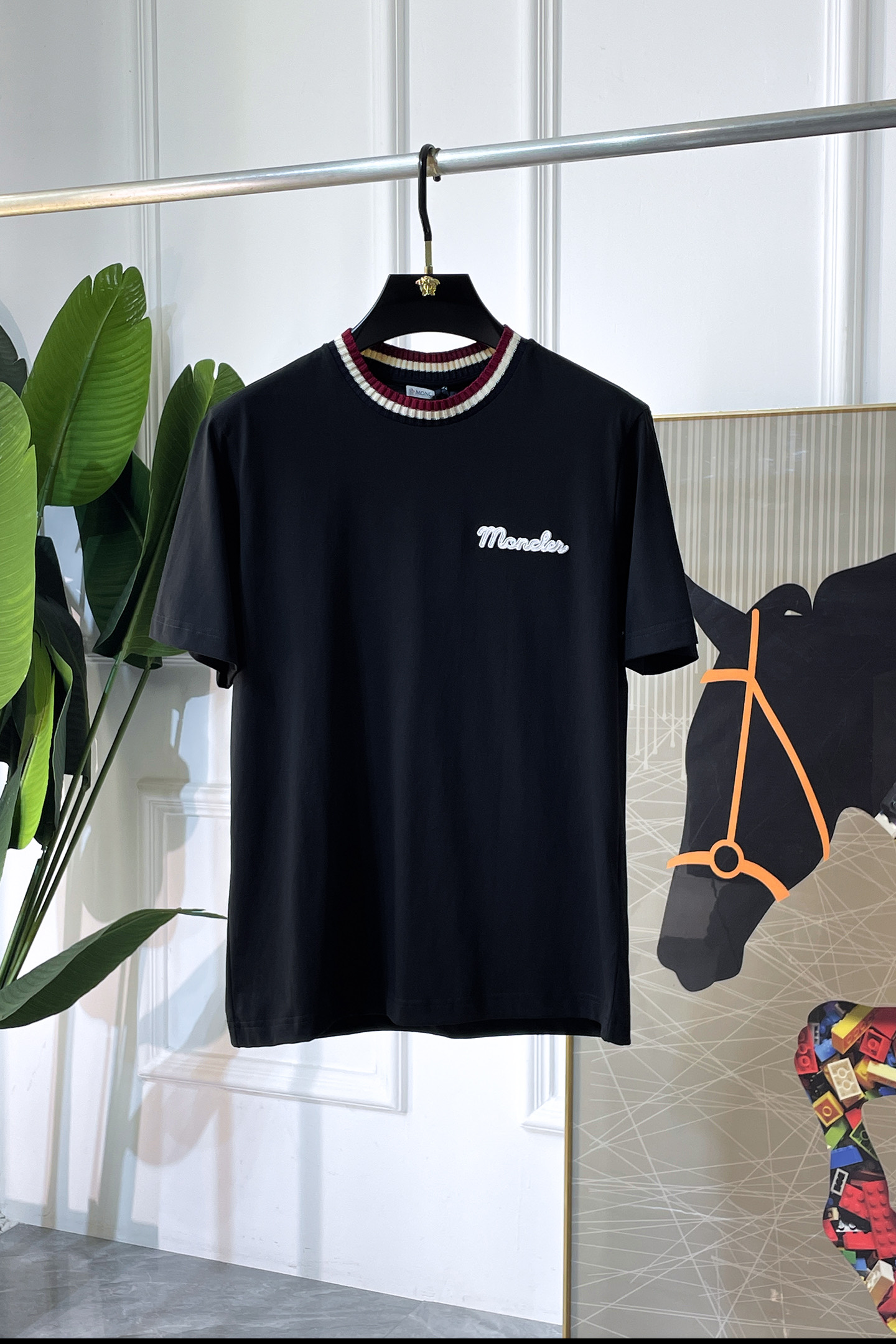 short sleeves