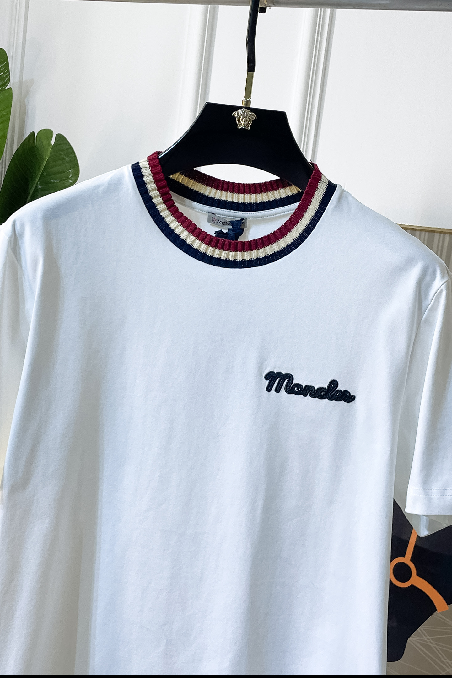 short sleeves