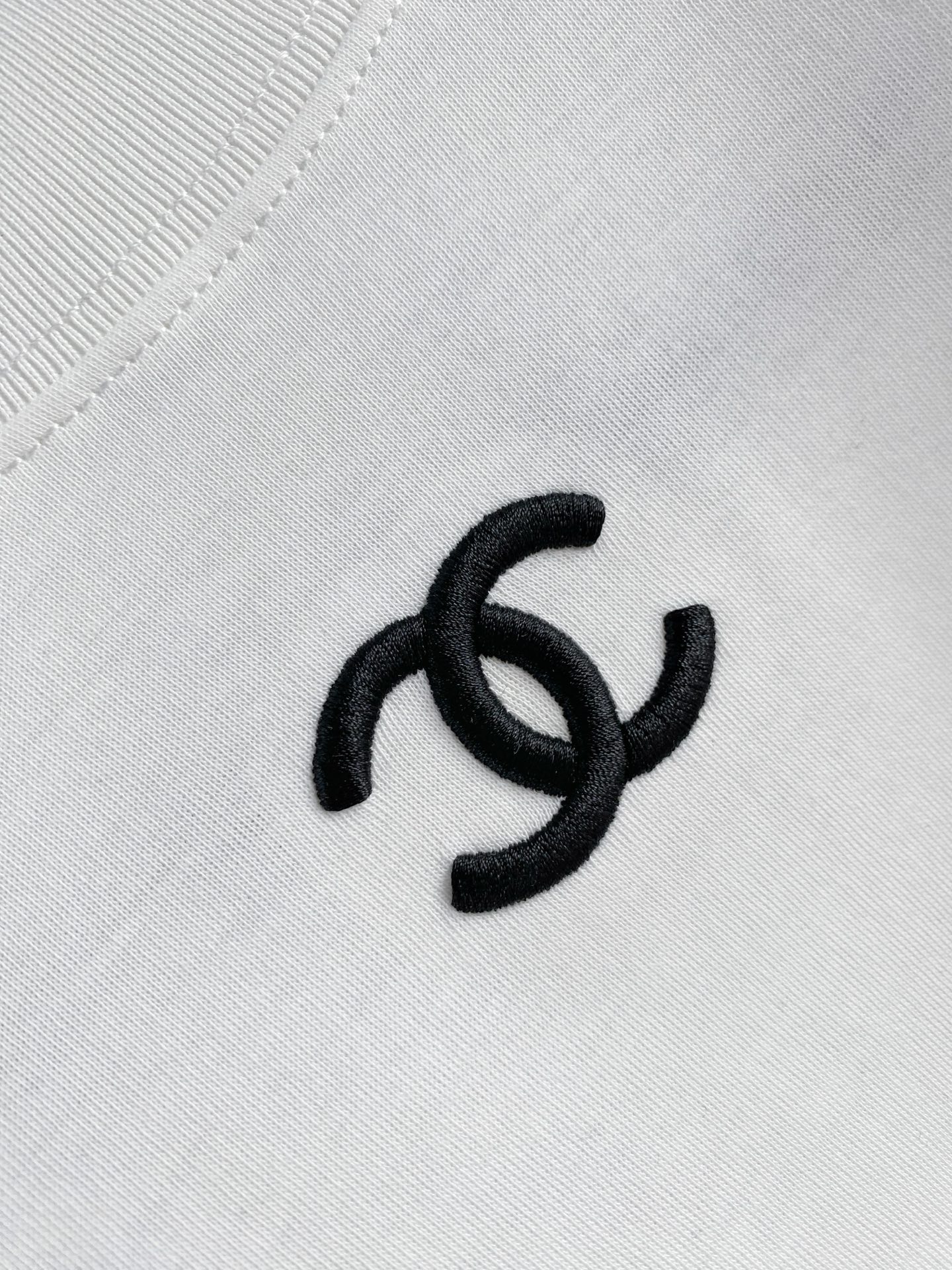 short sleeves