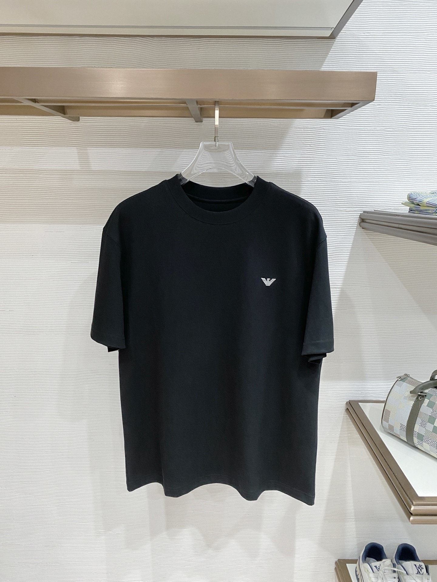 short sleeves