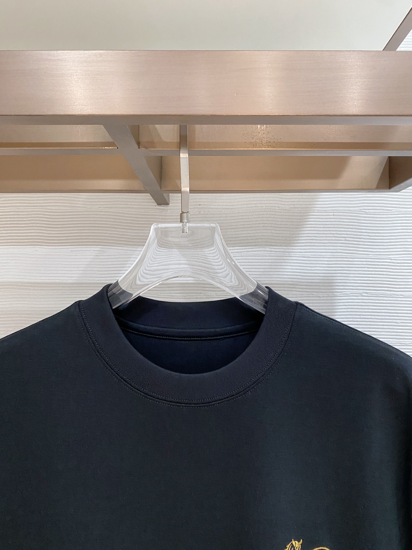 short sleeves