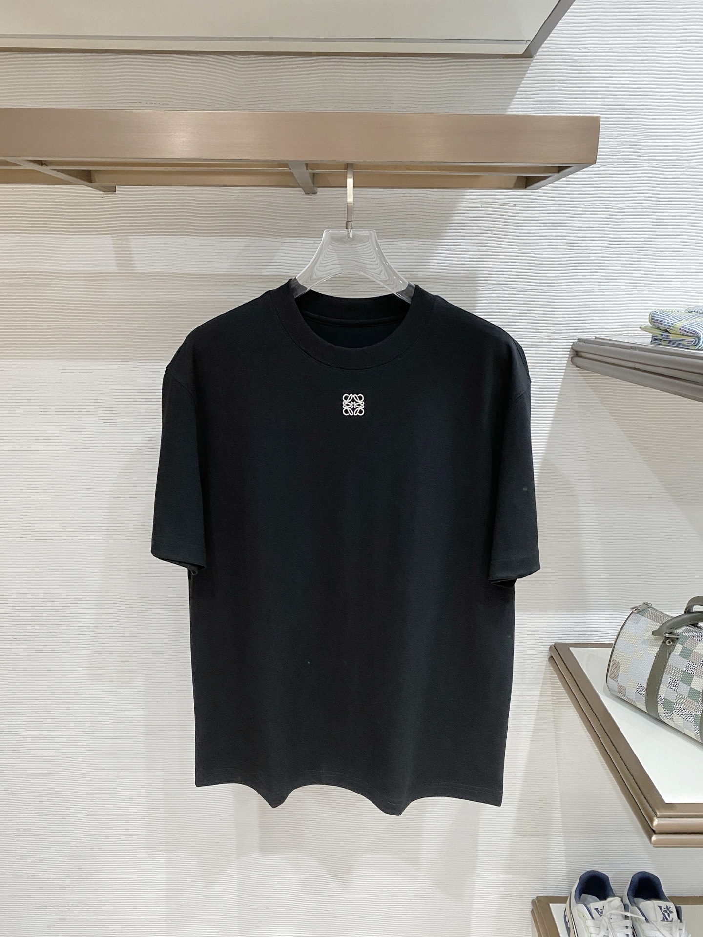 short sleeves