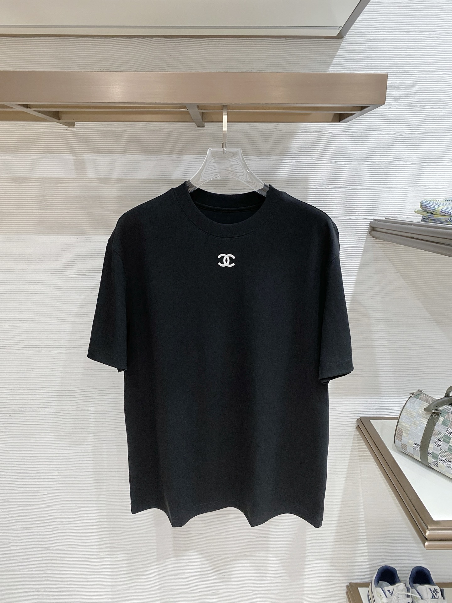 short sleeves