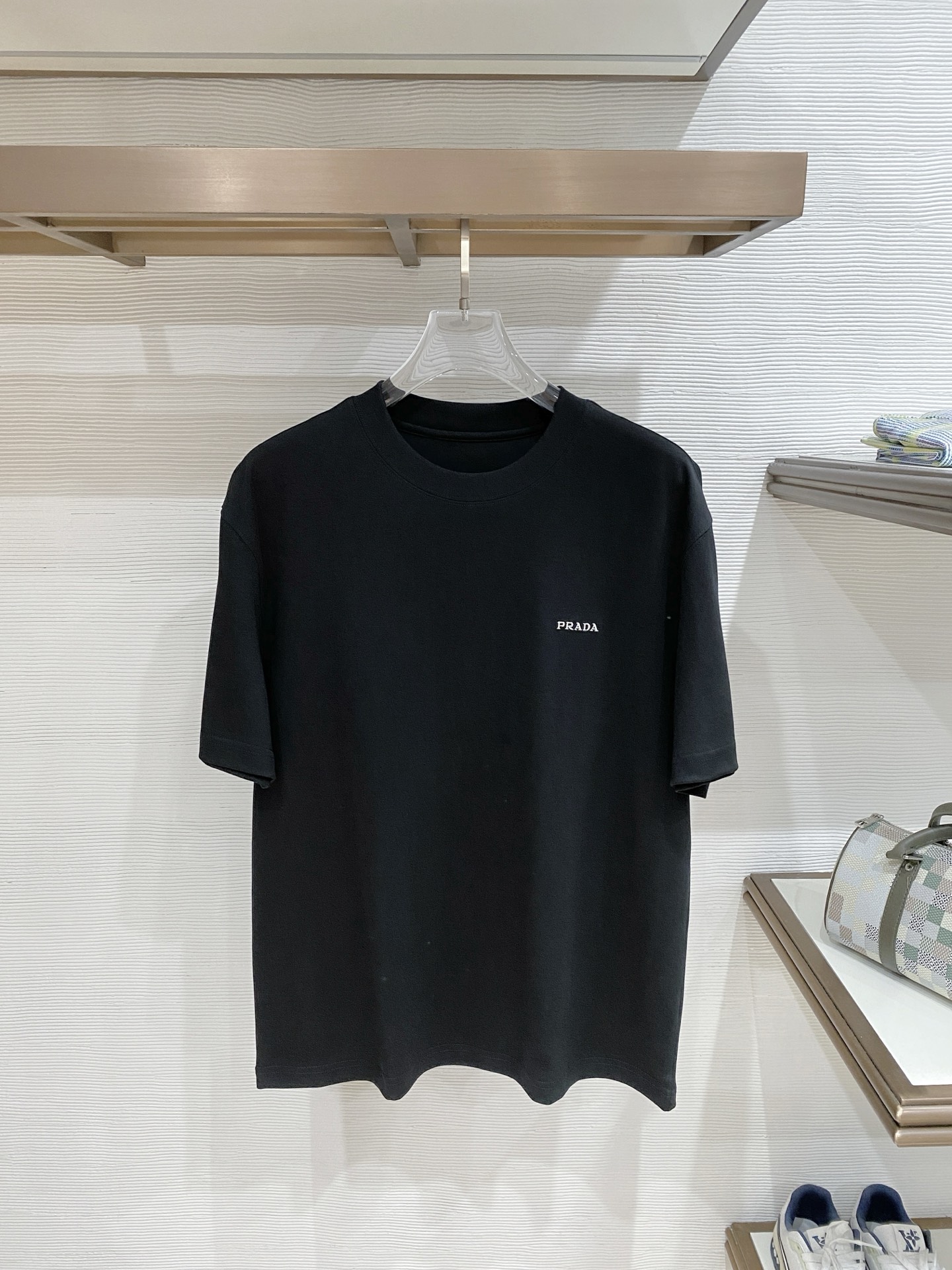 short sleeves