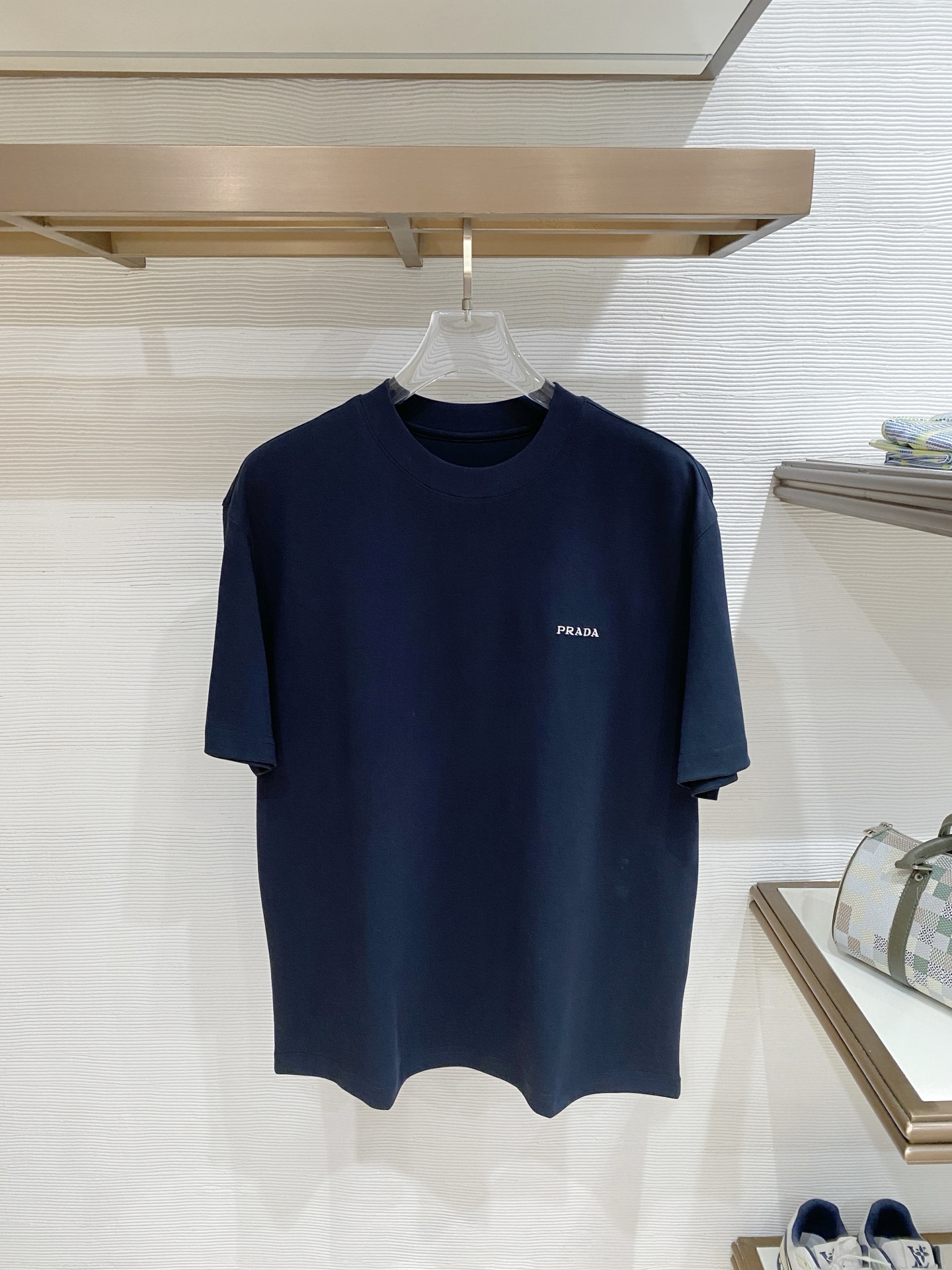 short sleeves