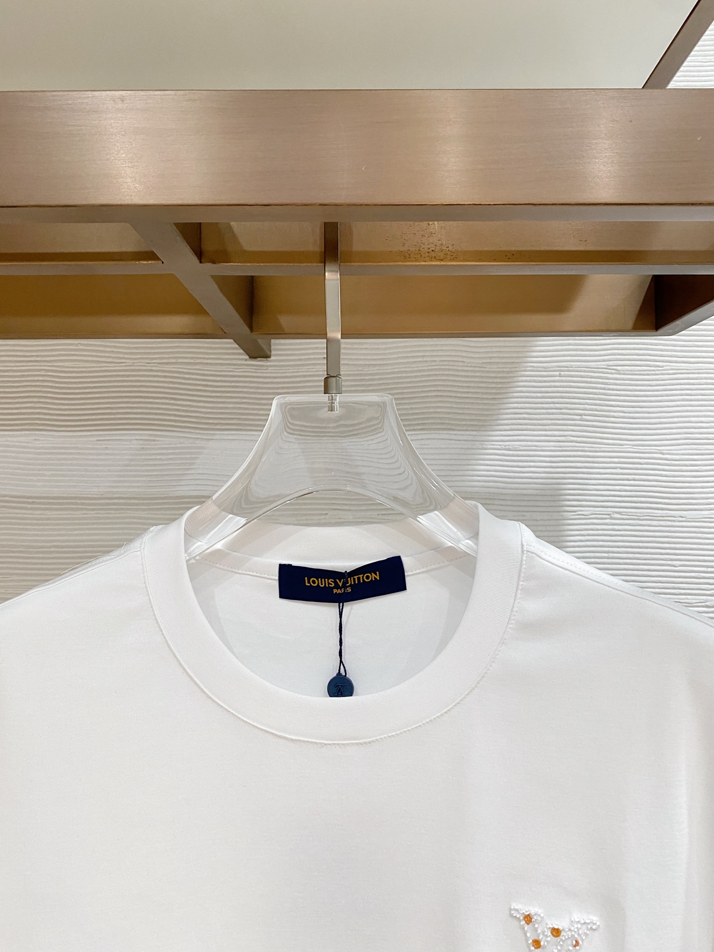 short sleeves