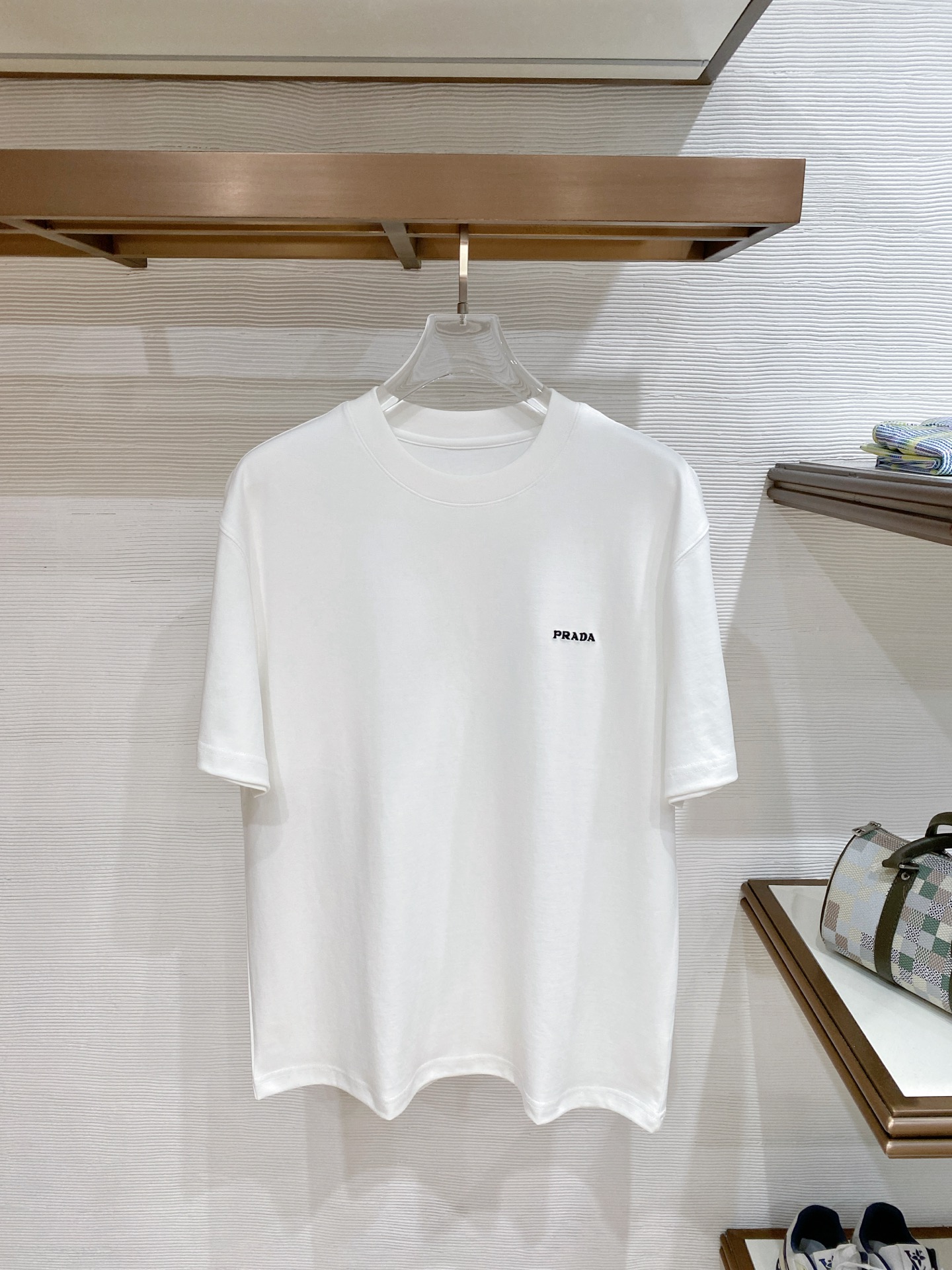 short sleeves