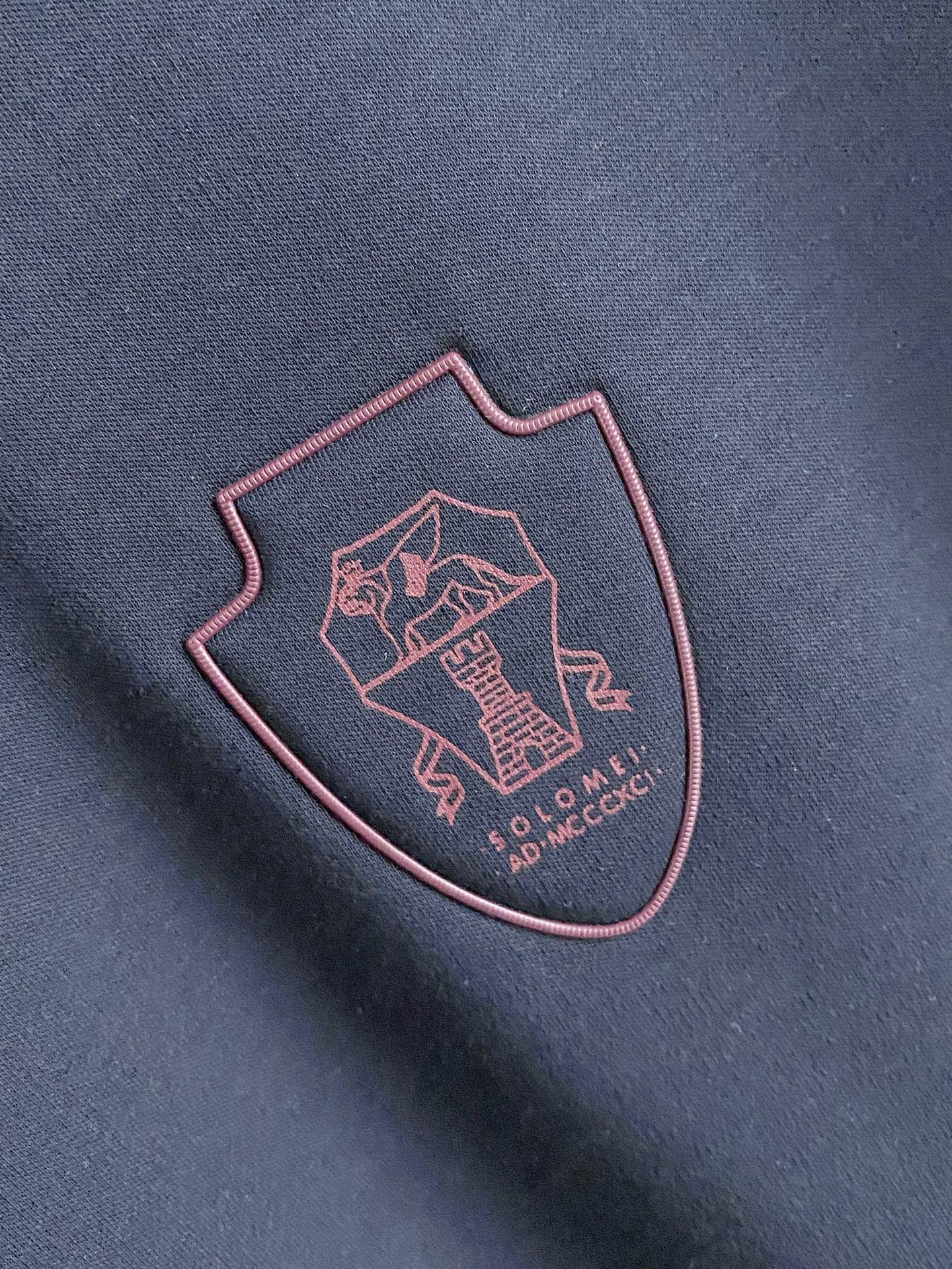 short sleeves