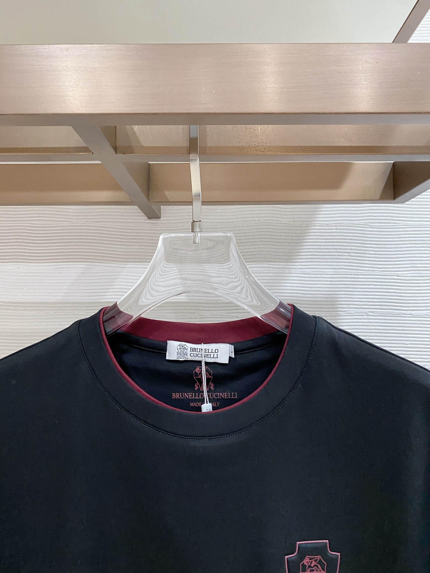 short sleeves