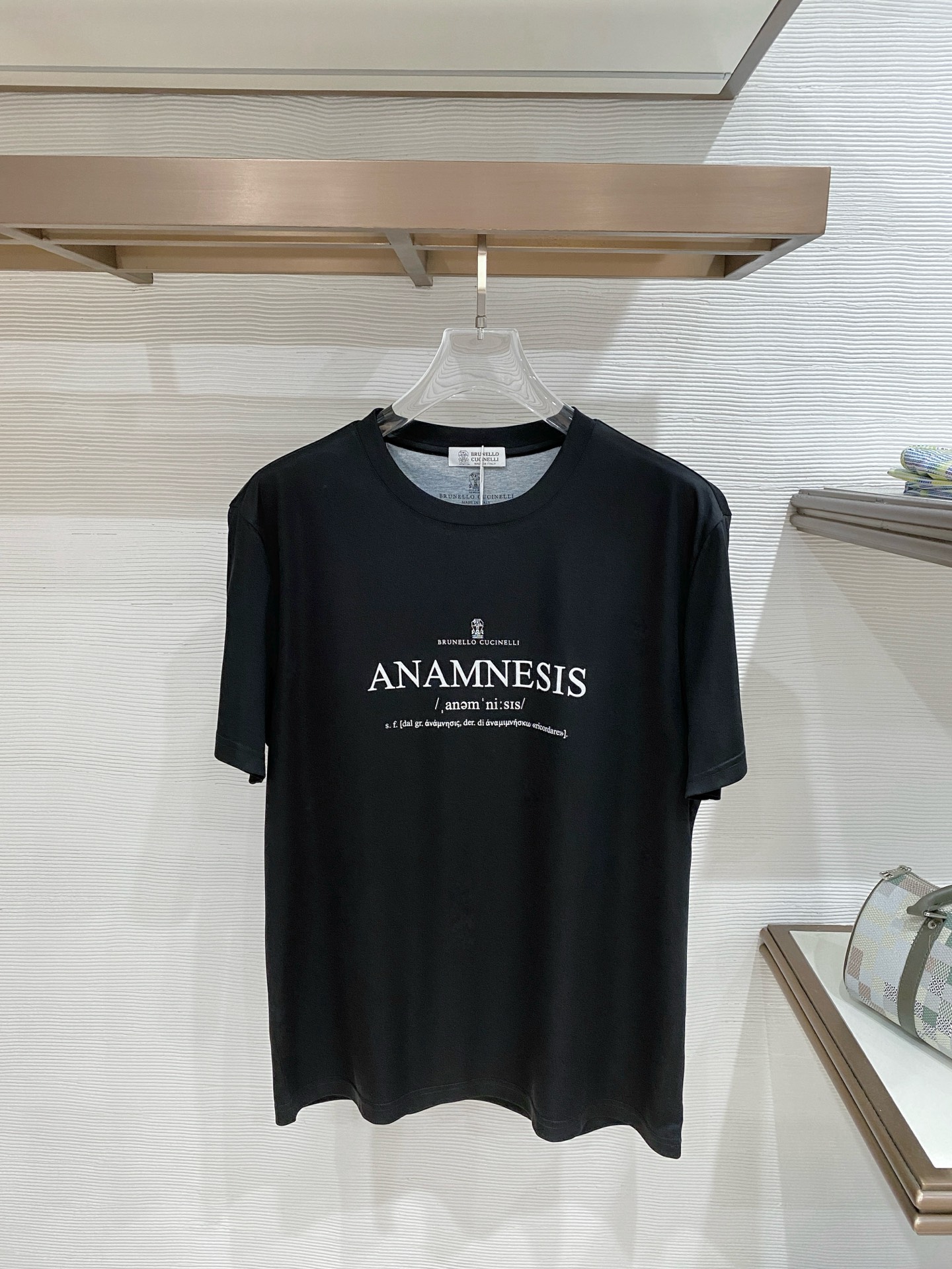 short sleeves
