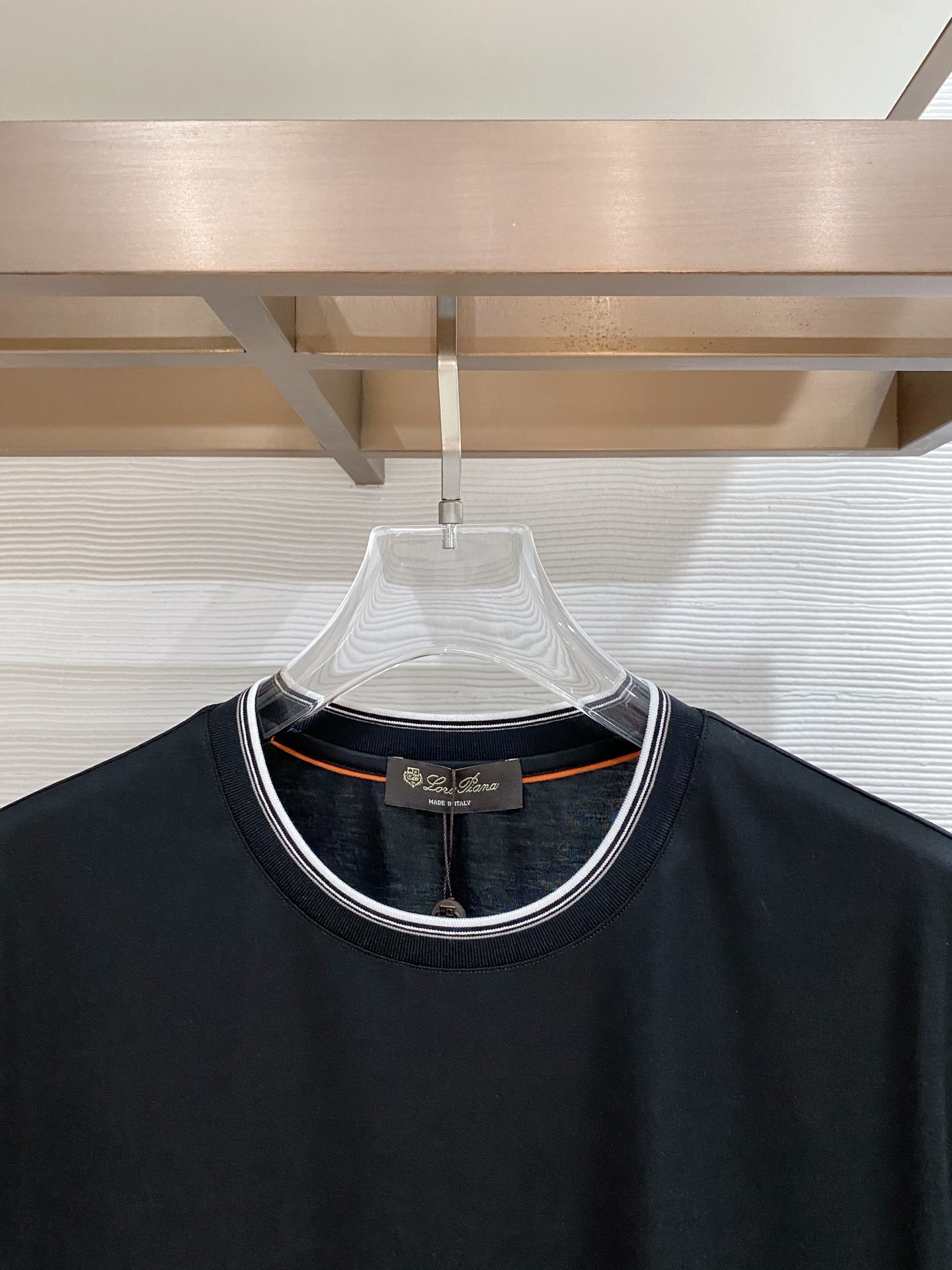 short sleeves