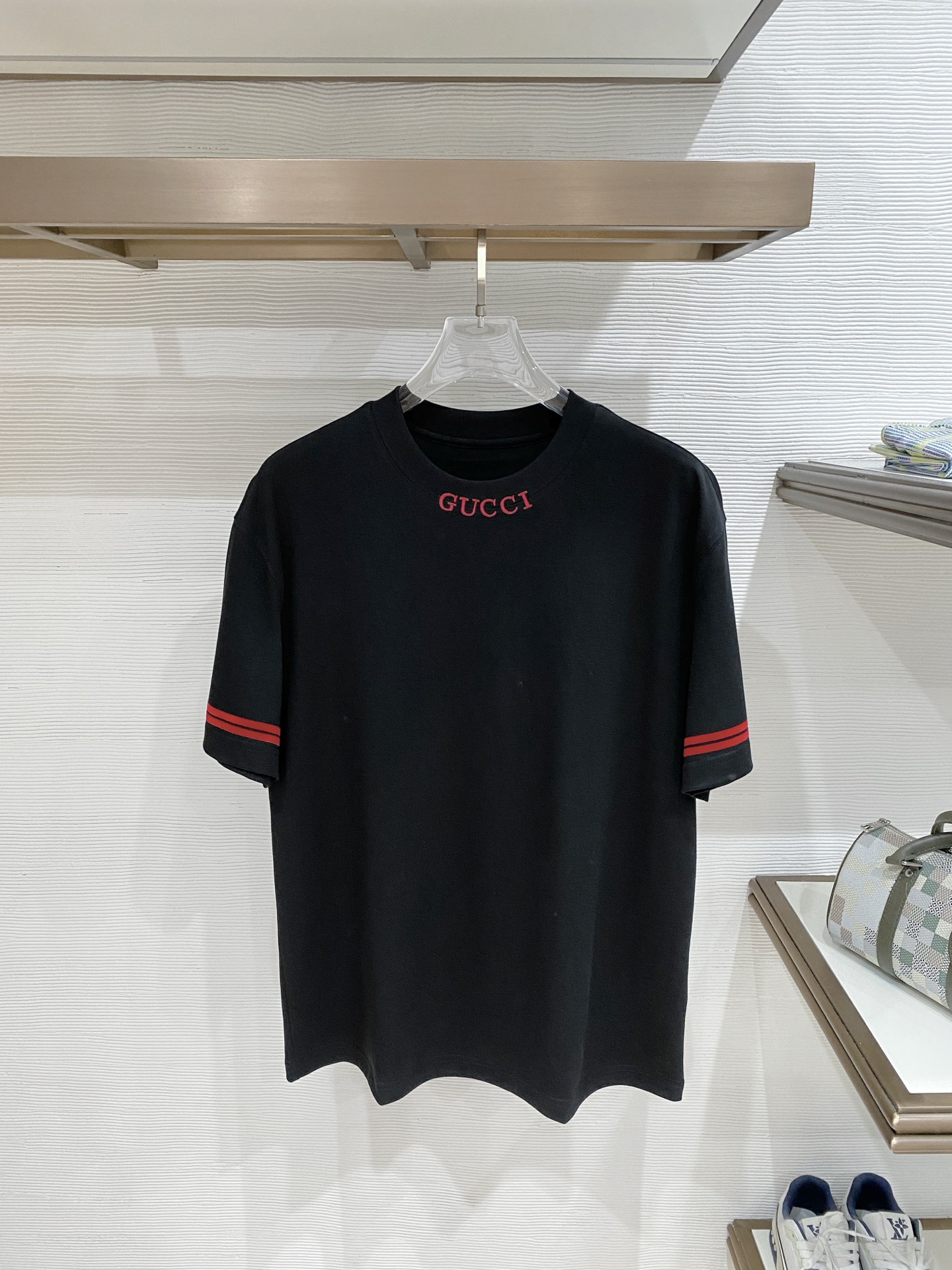short sleeves