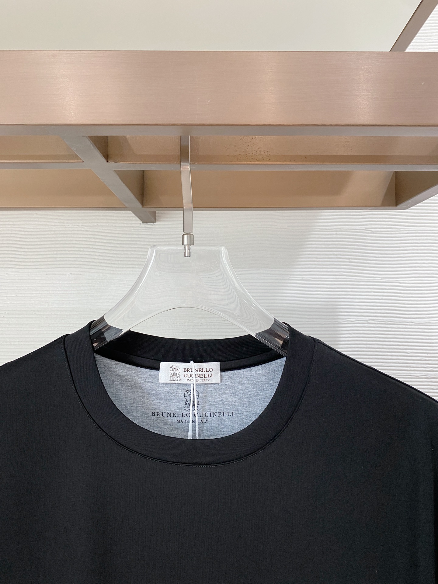 short sleeves