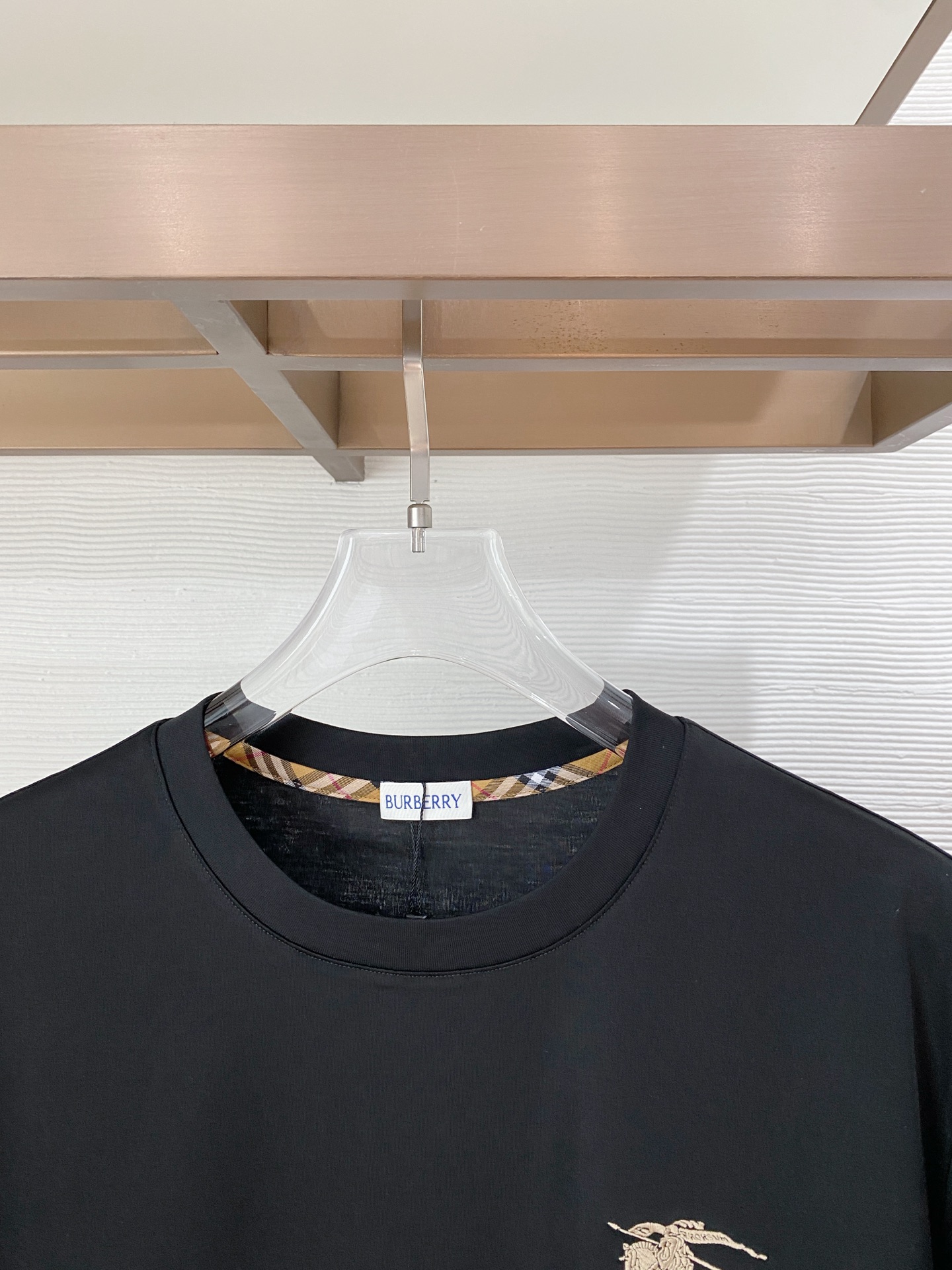 short sleeves
