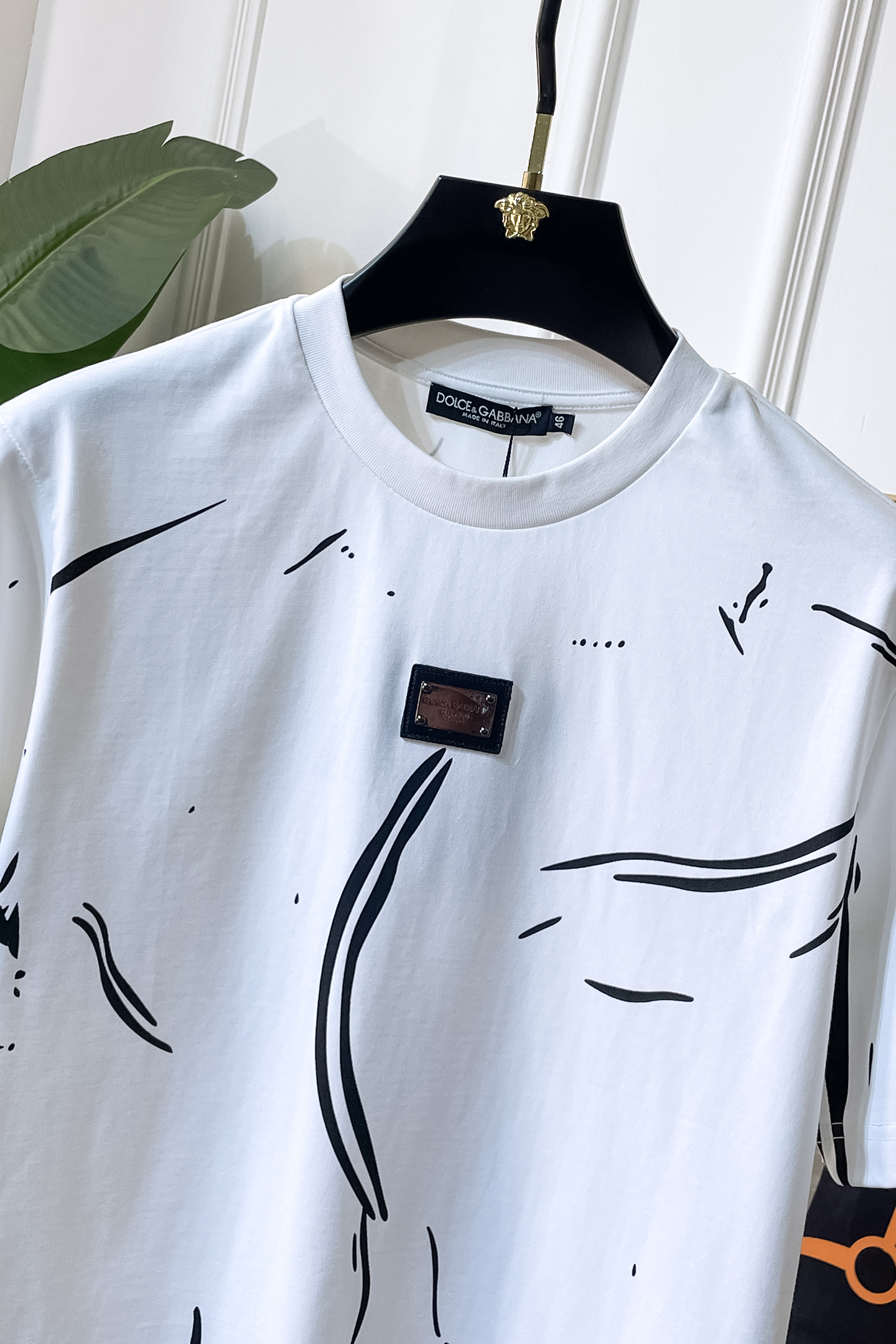 short sleeves