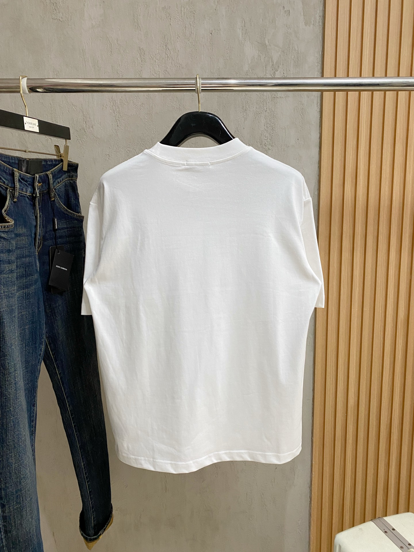 short sleeves