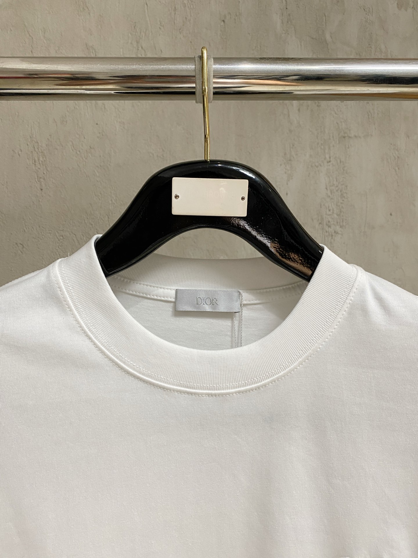 short sleeves