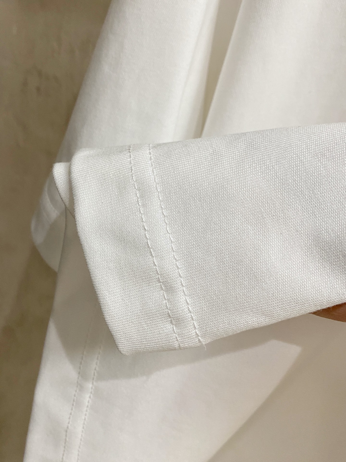 short sleeves