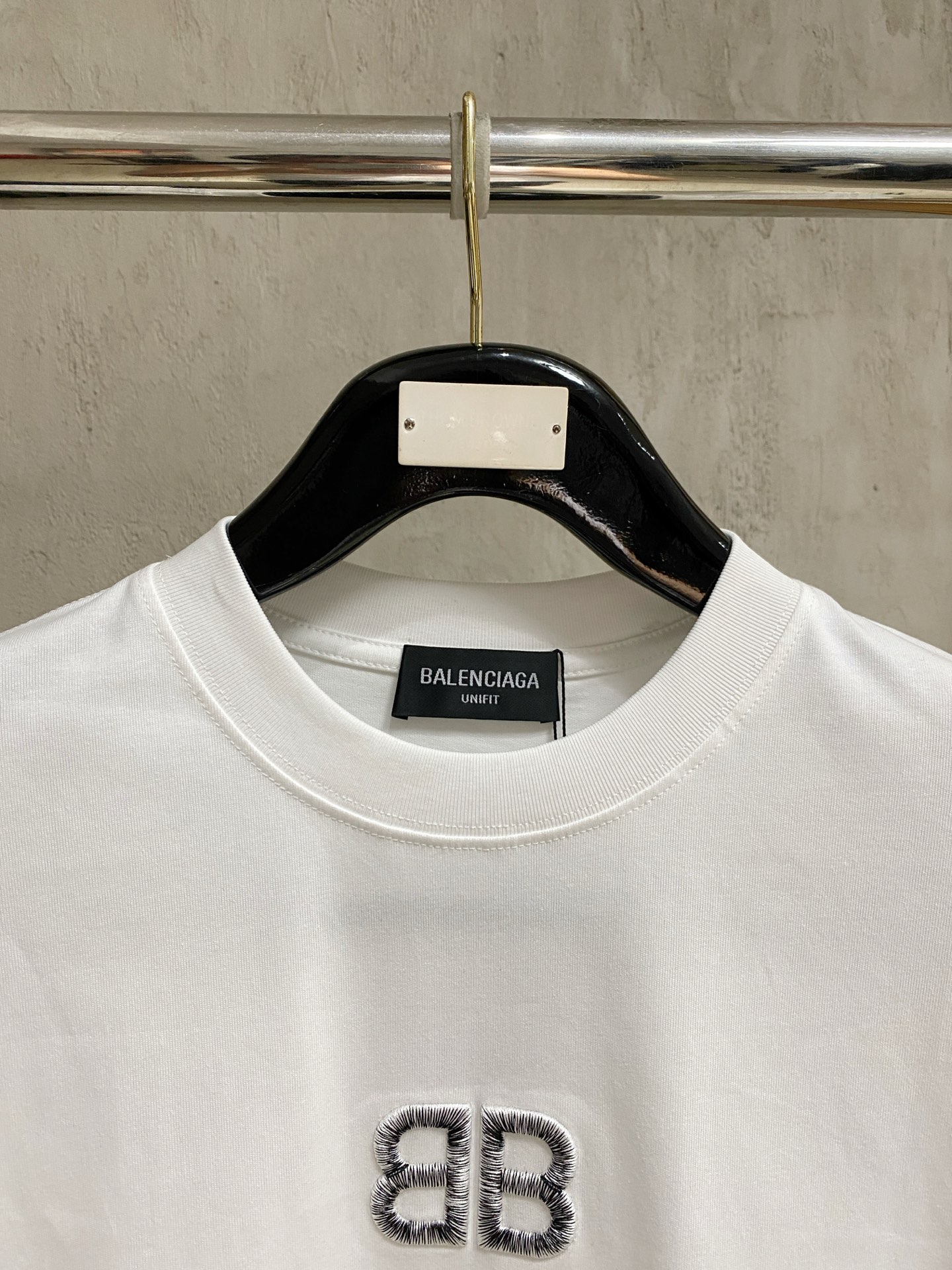 short sleeves