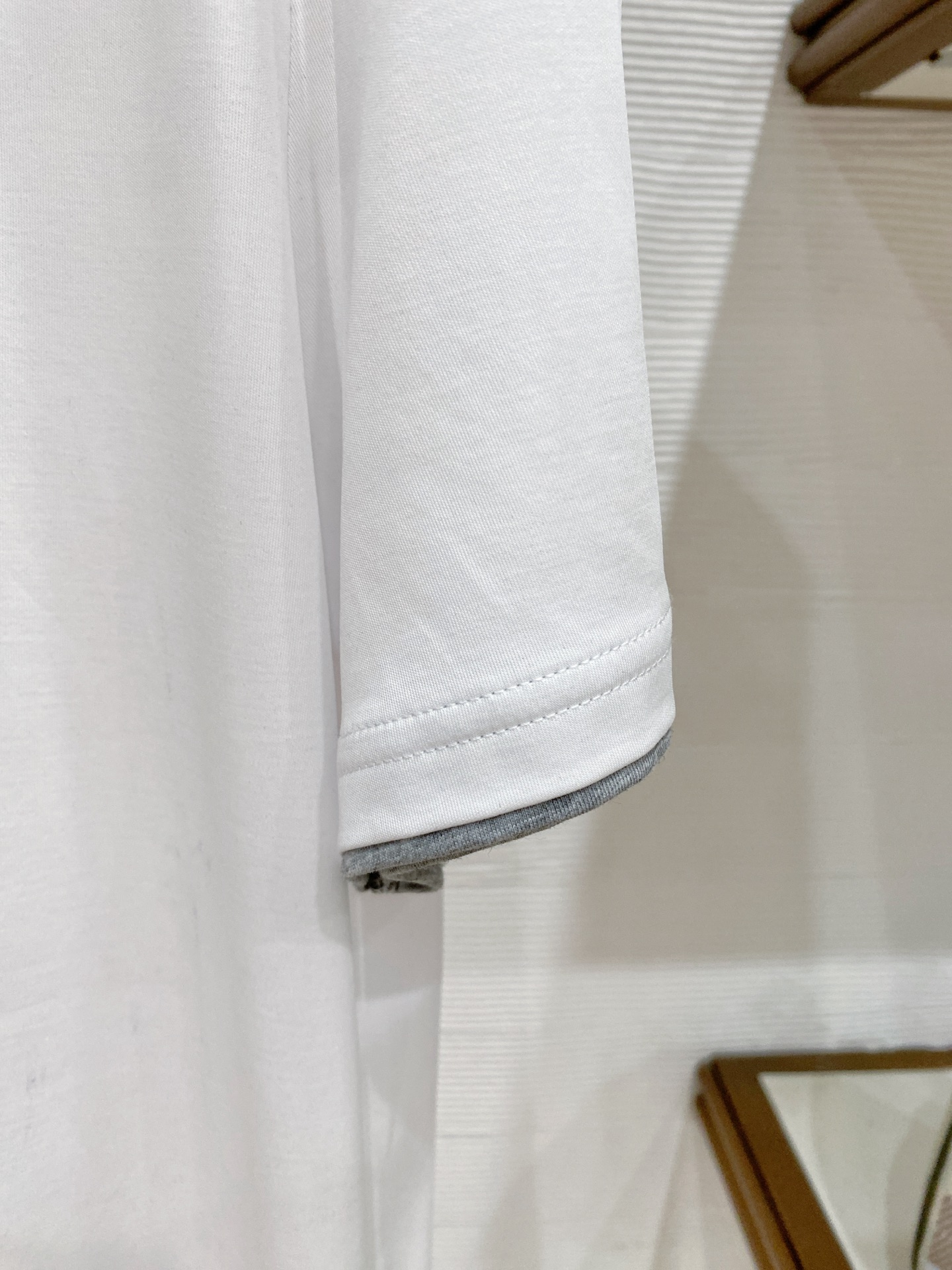 short sleeves