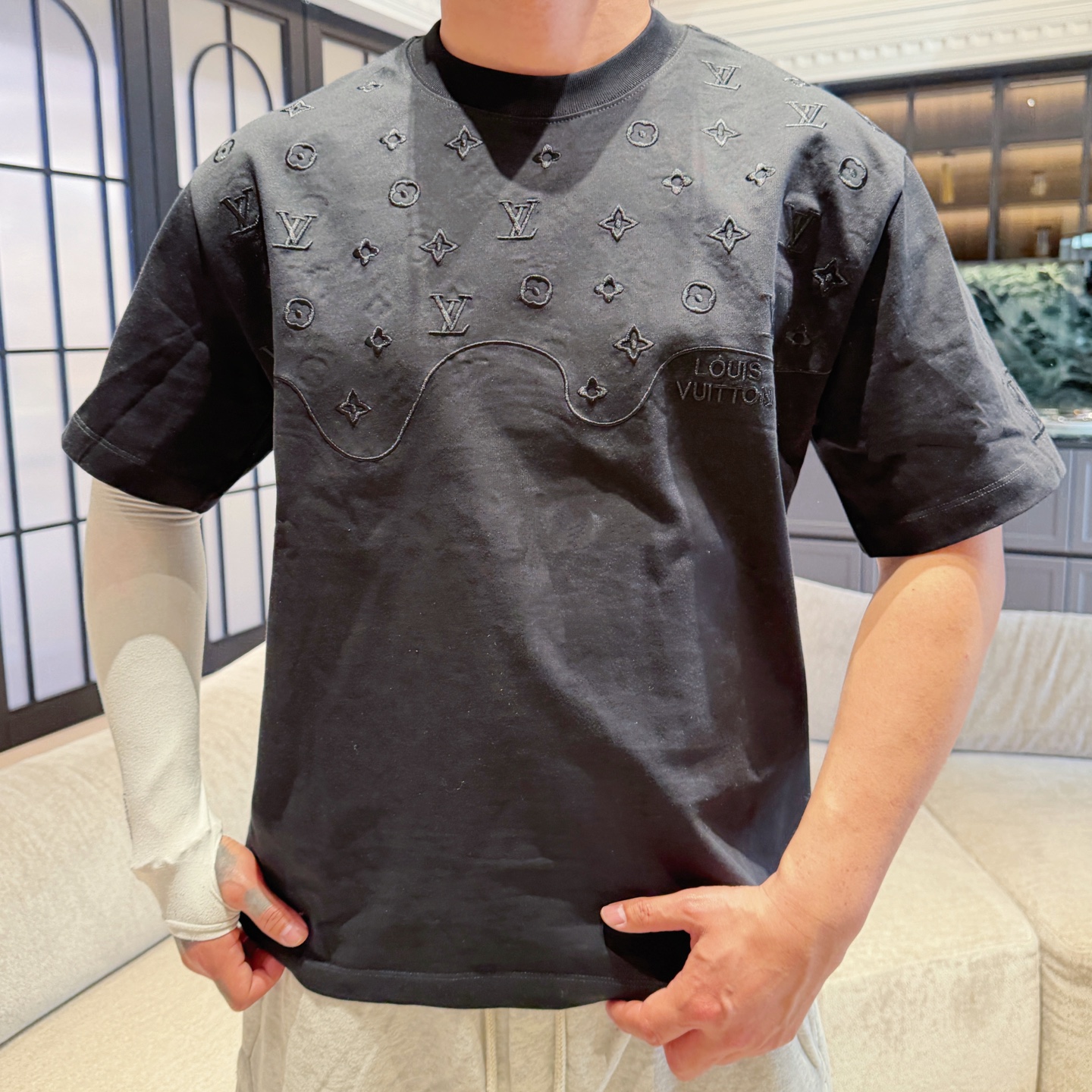 short sleeves