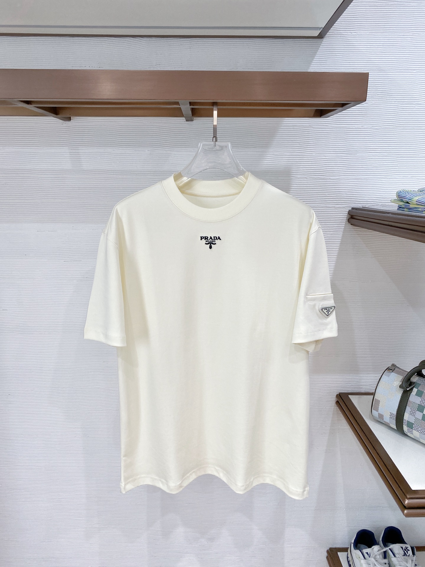 short sleeves