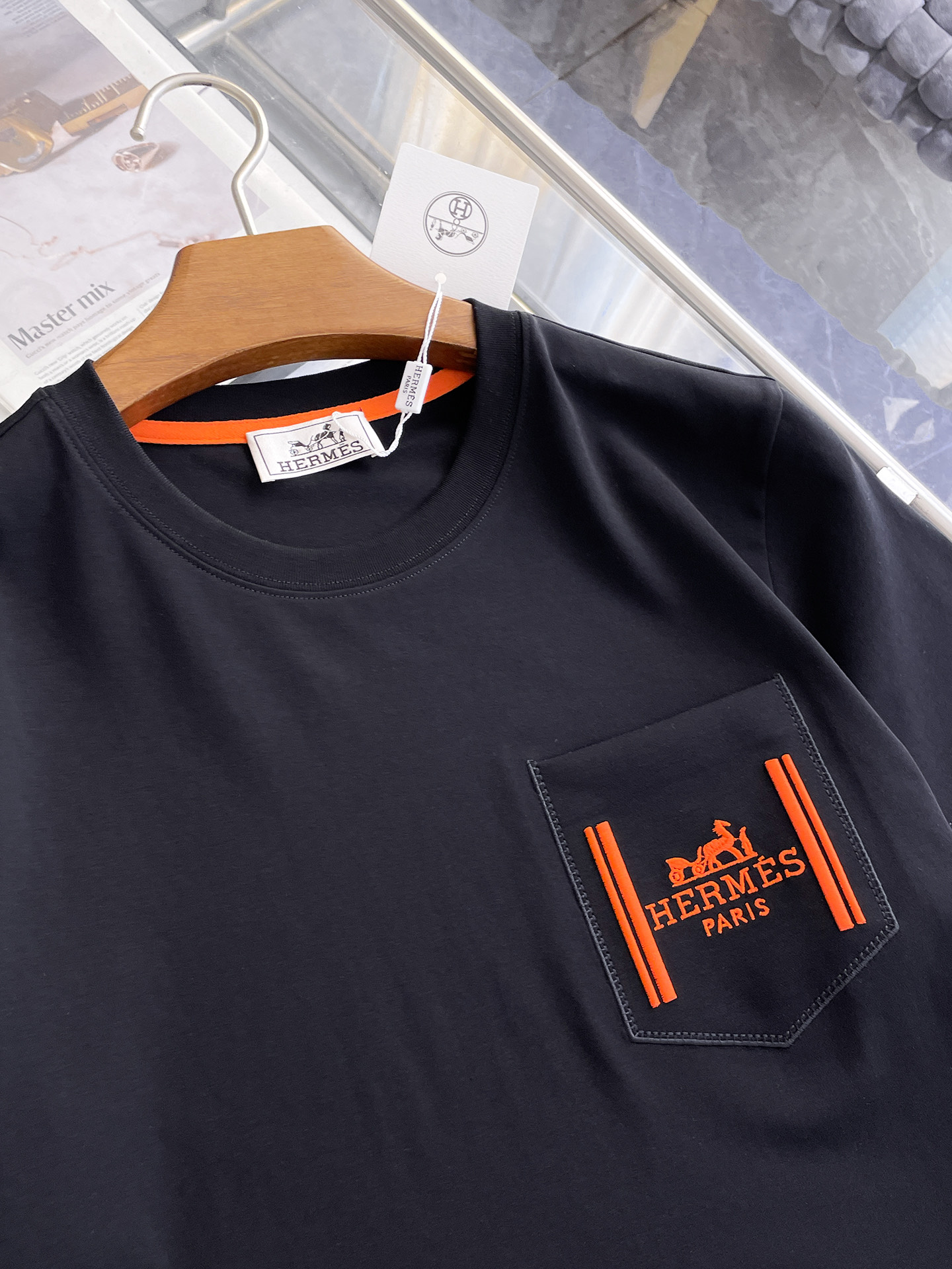 short sleeves