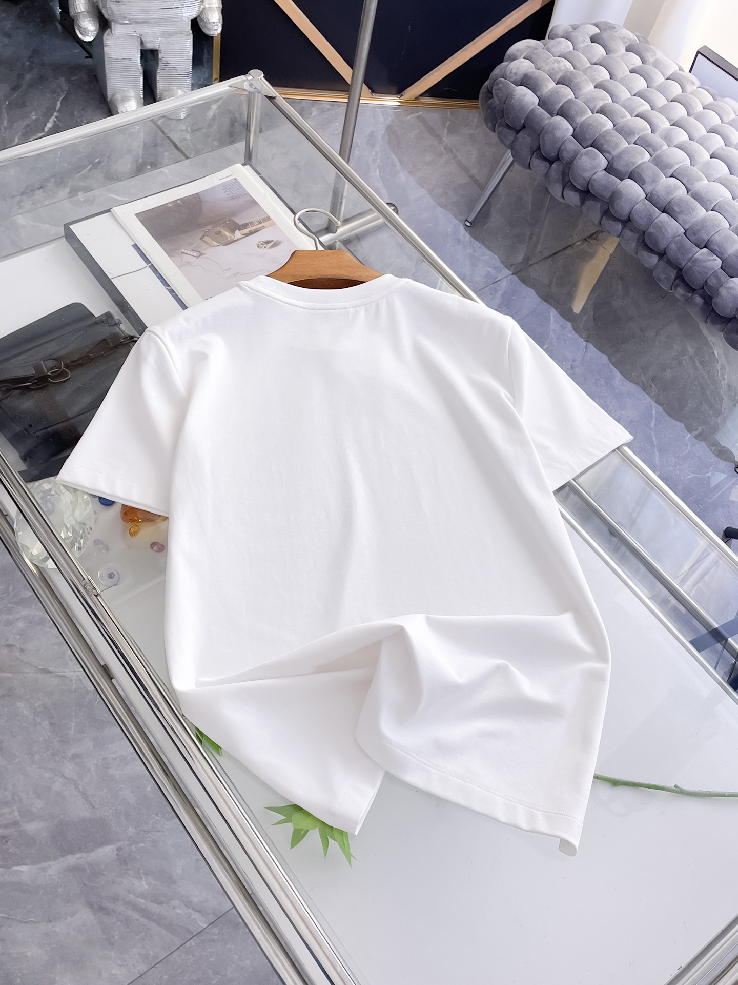 short sleeves