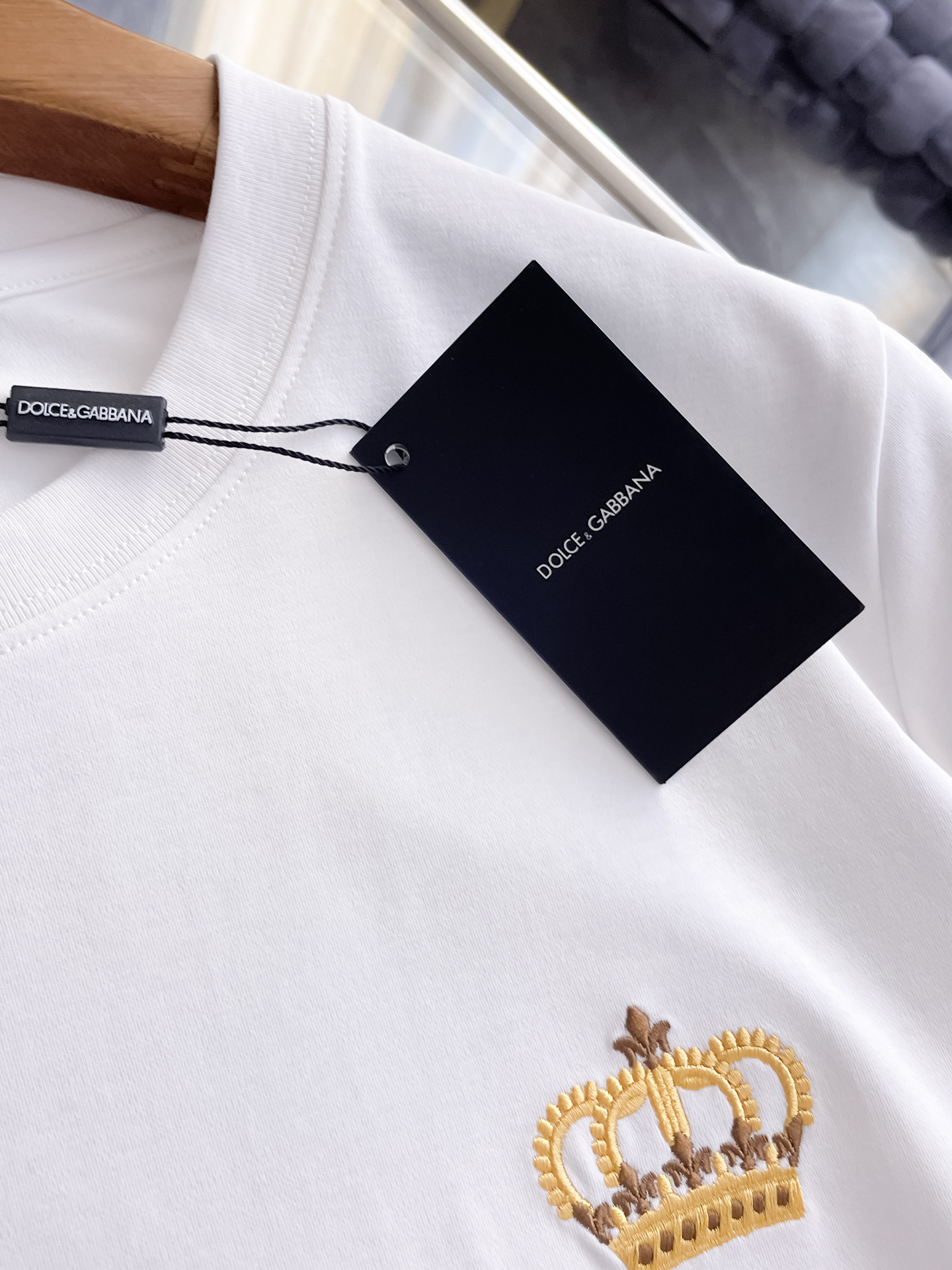 short sleeves