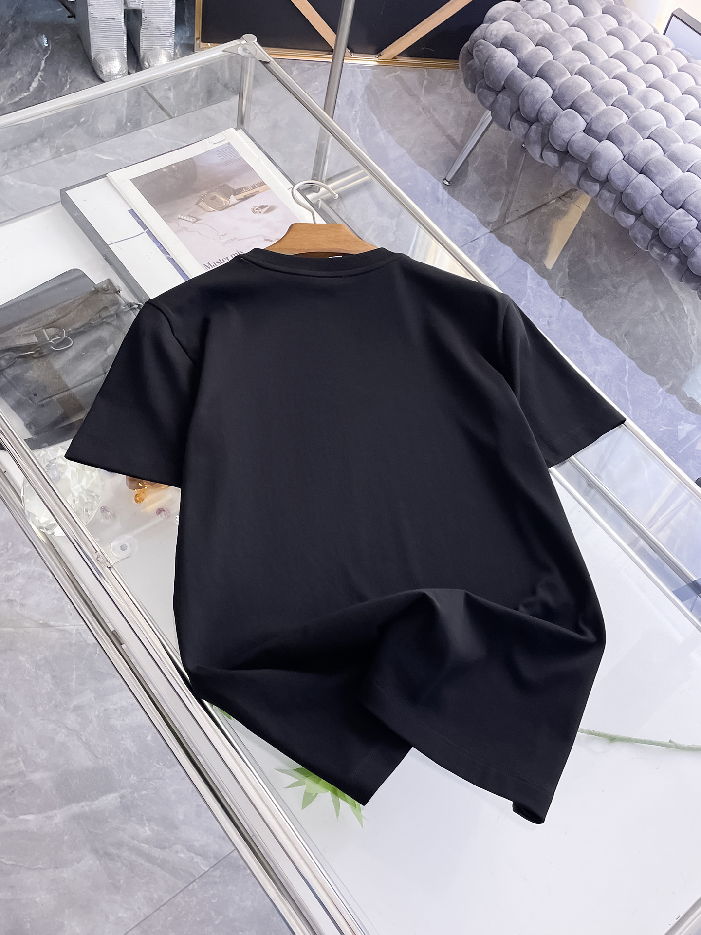 short sleeves