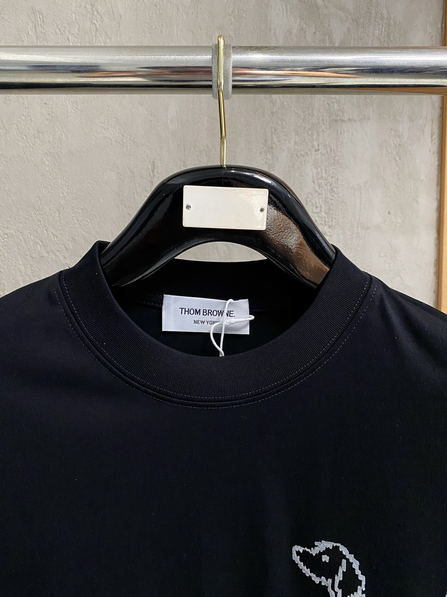 short sleeves