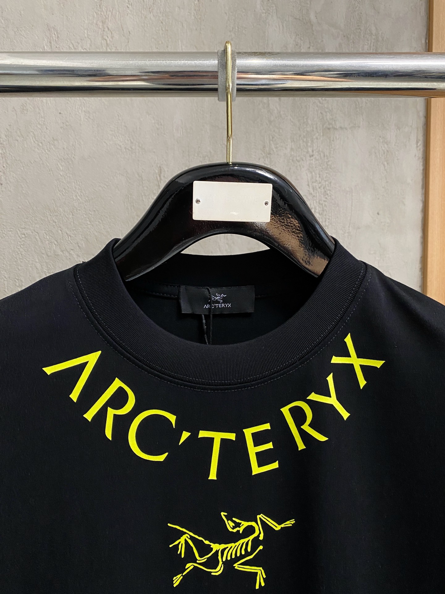 short sleeves