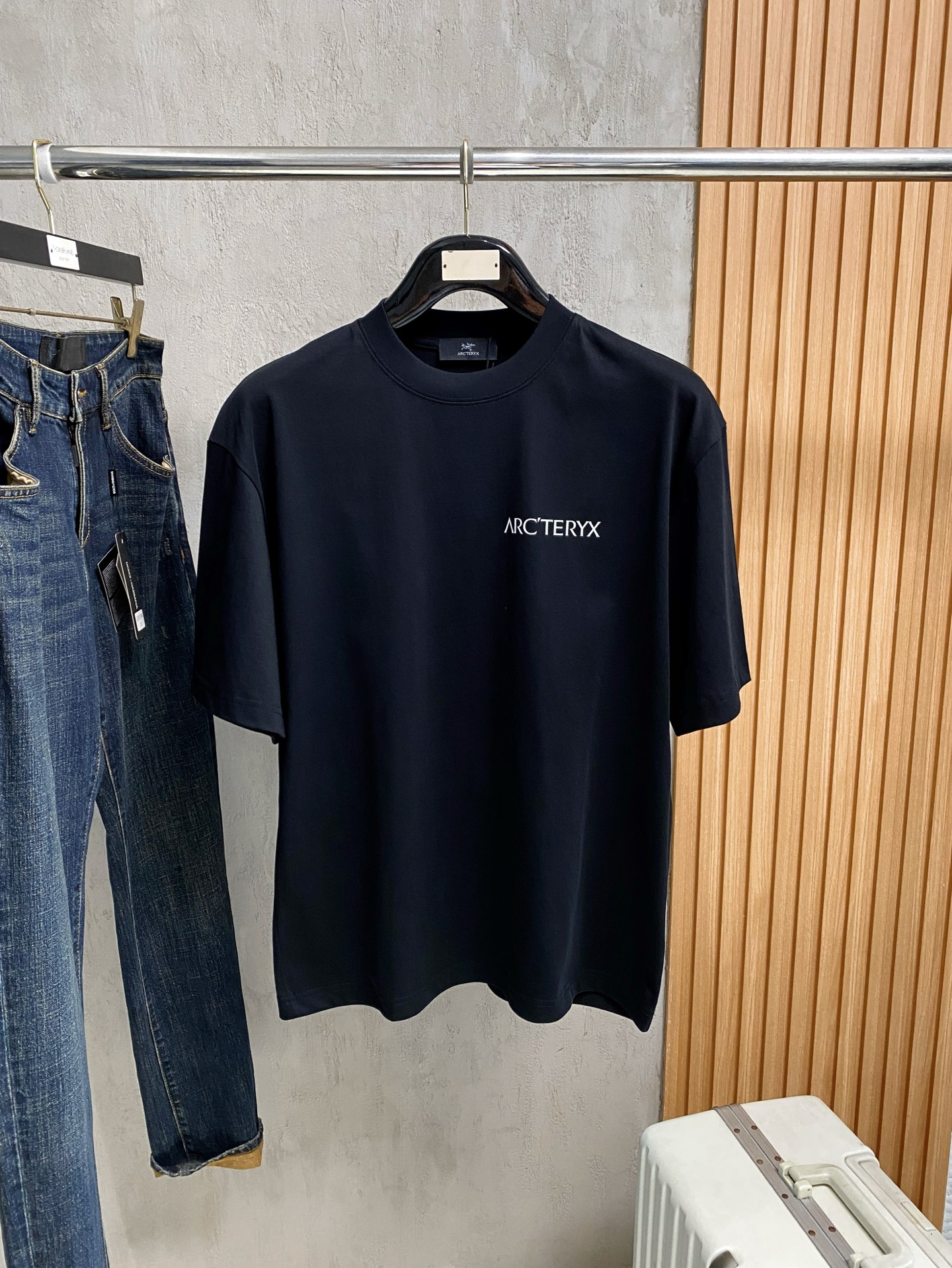 short sleeves