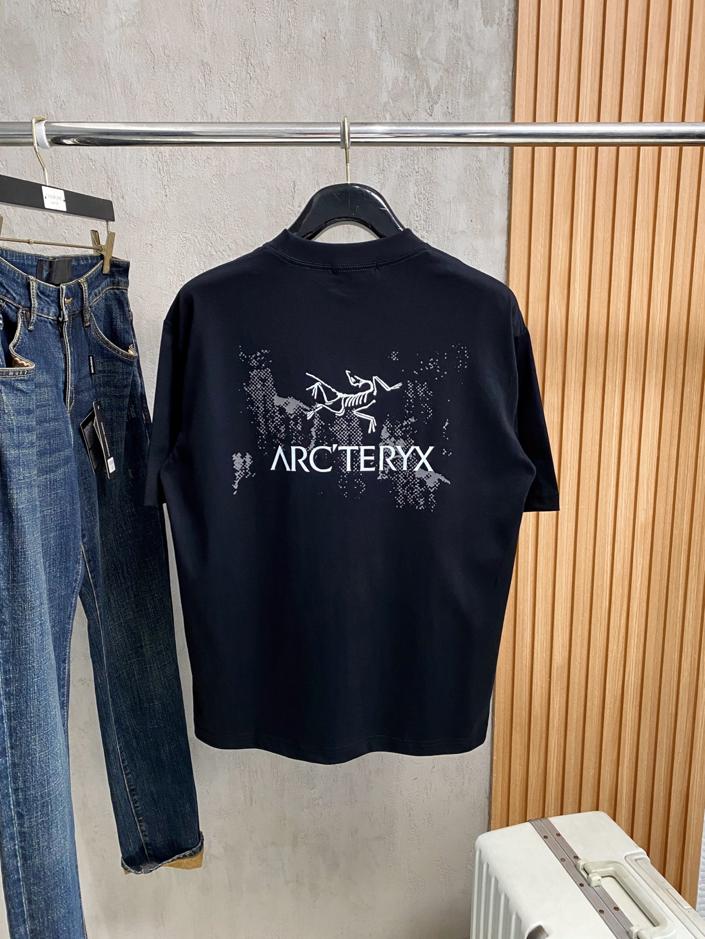 short sleeves