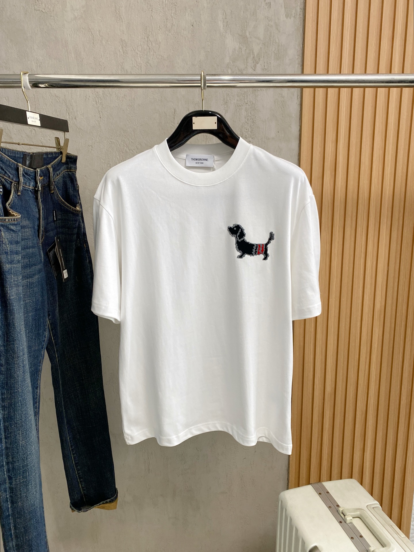 short sleeves