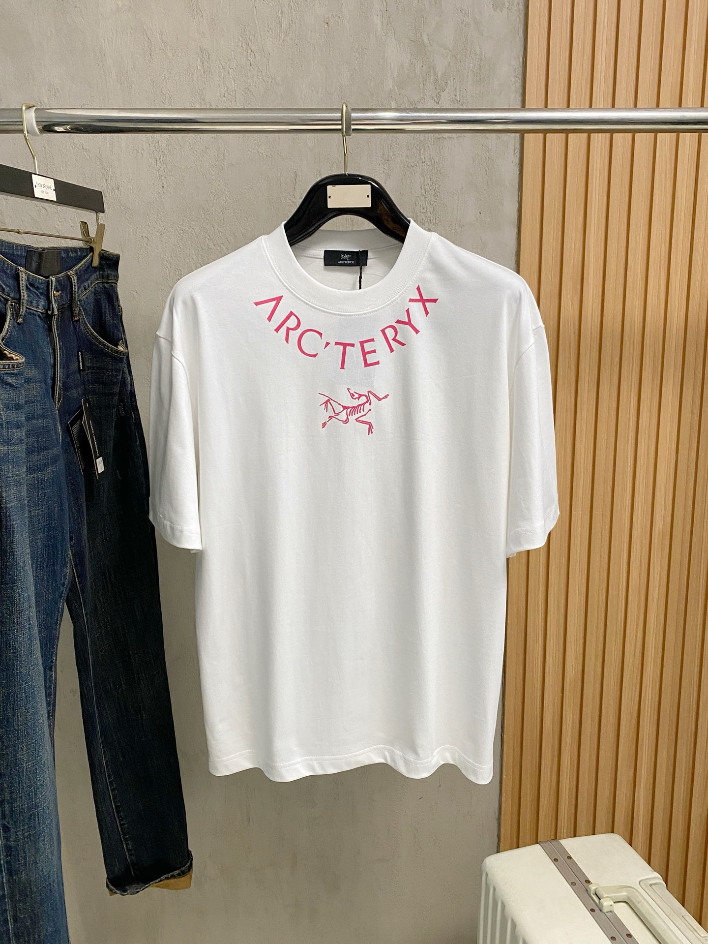 short sleeves