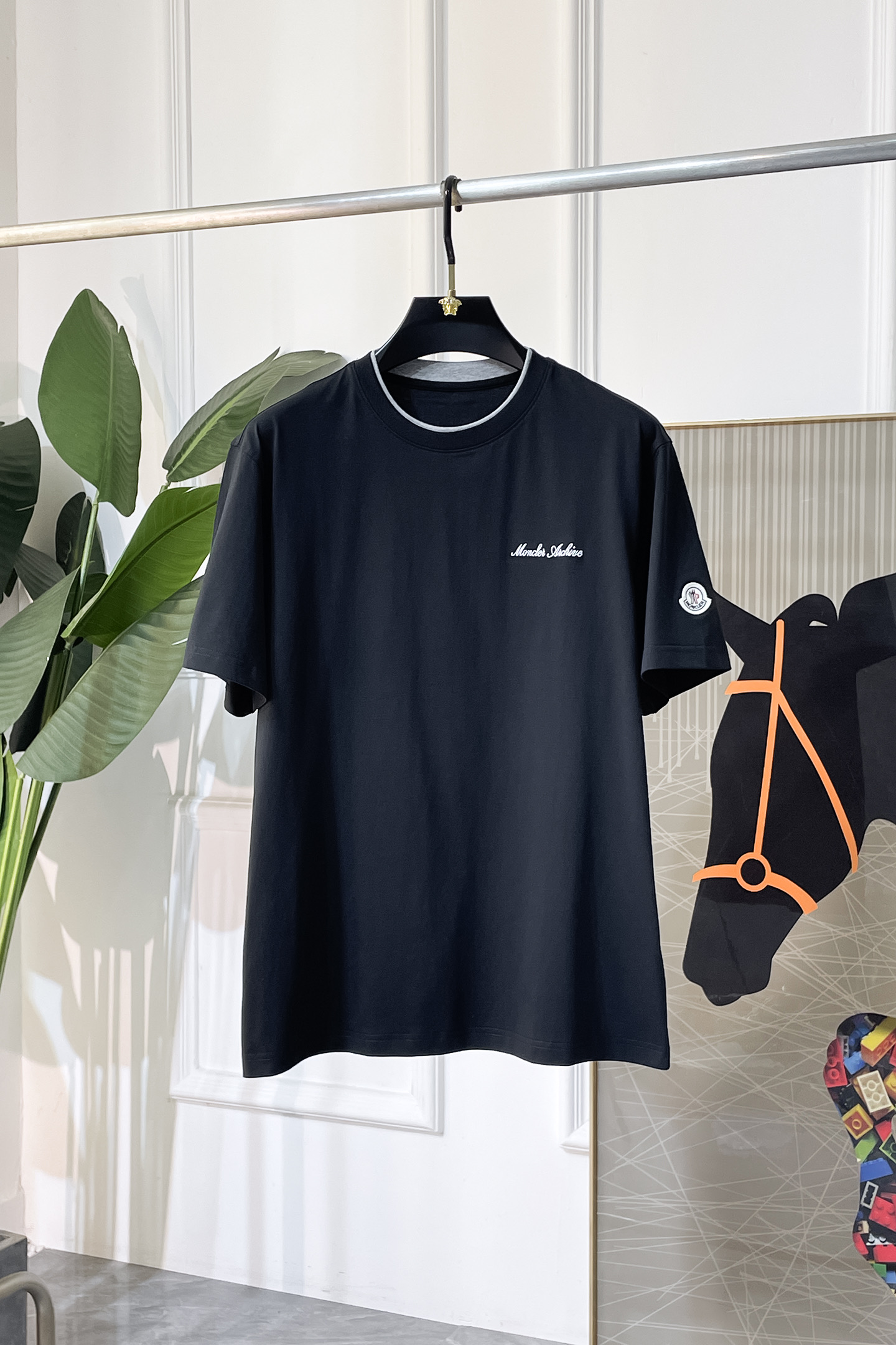 short sleeves