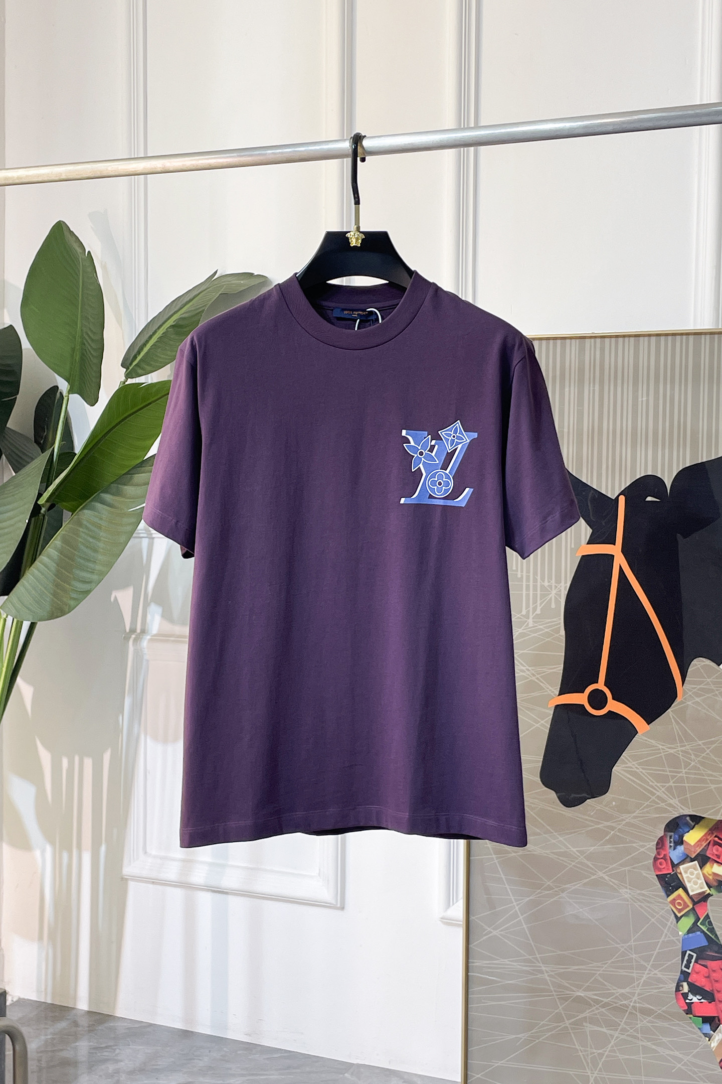 short sleeves