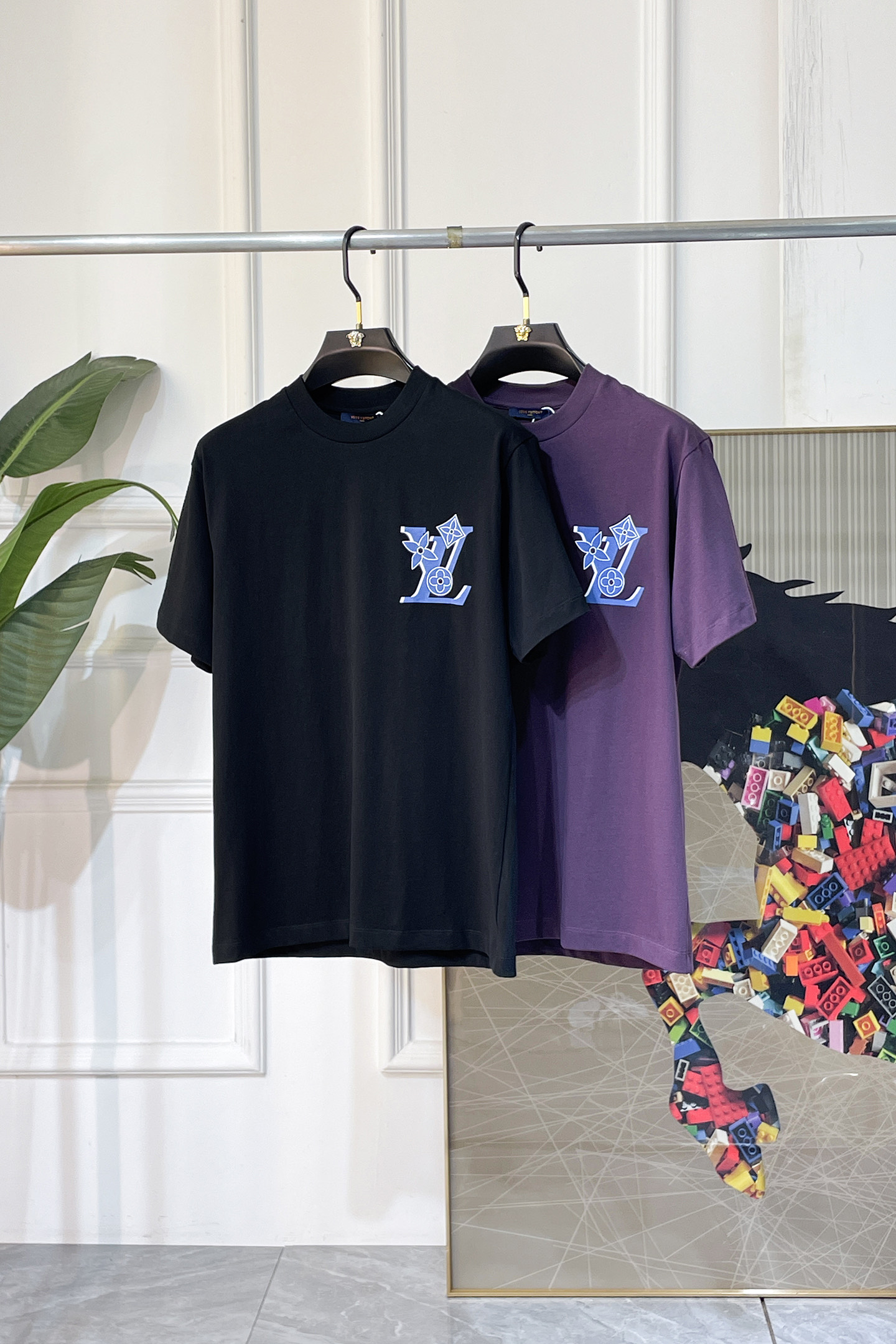 short sleeves