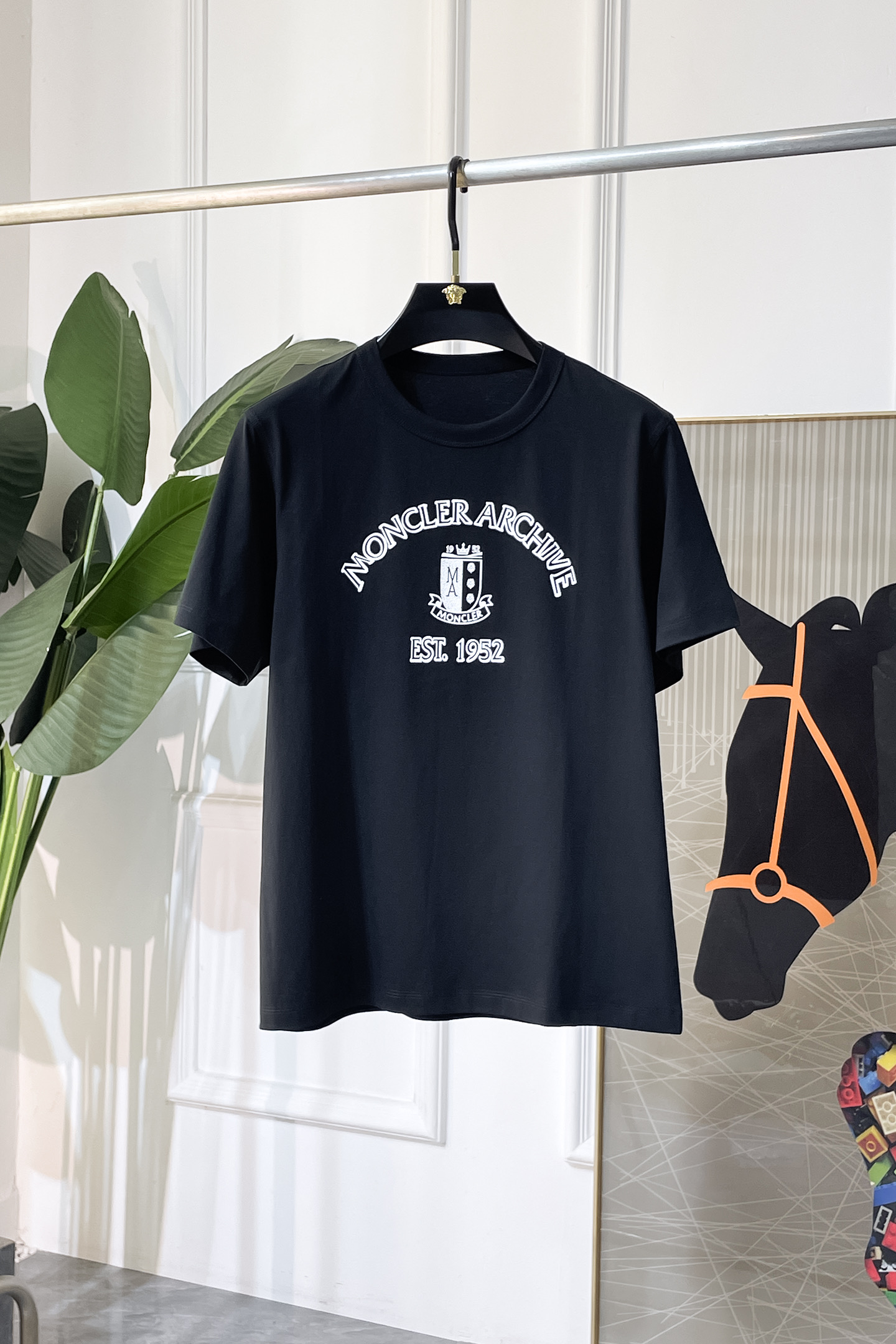 short sleeves