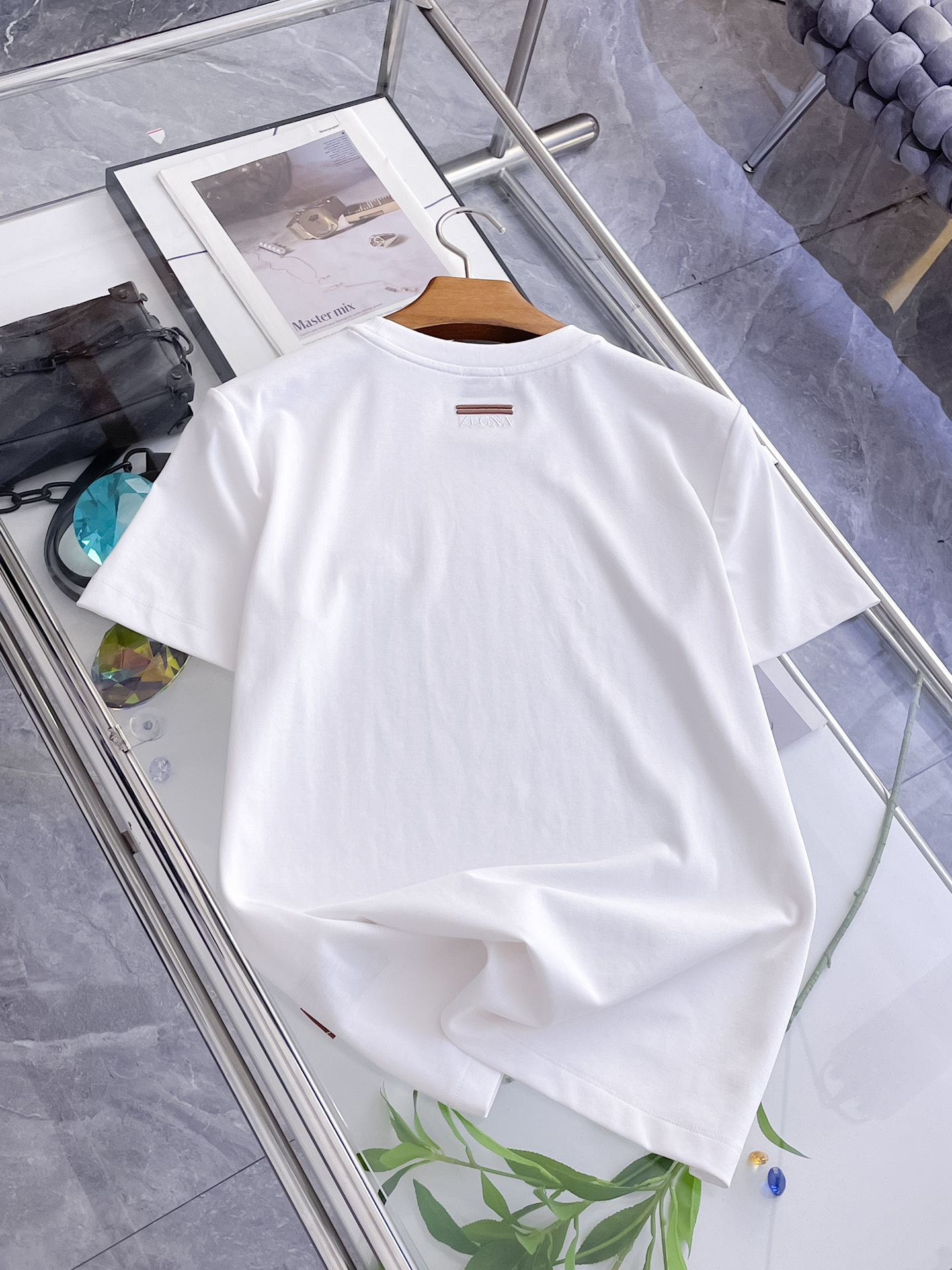 short sleeves