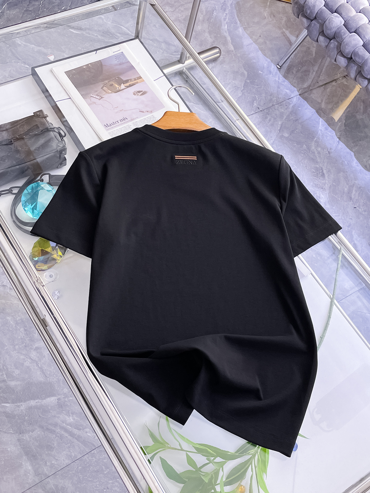 short sleeves