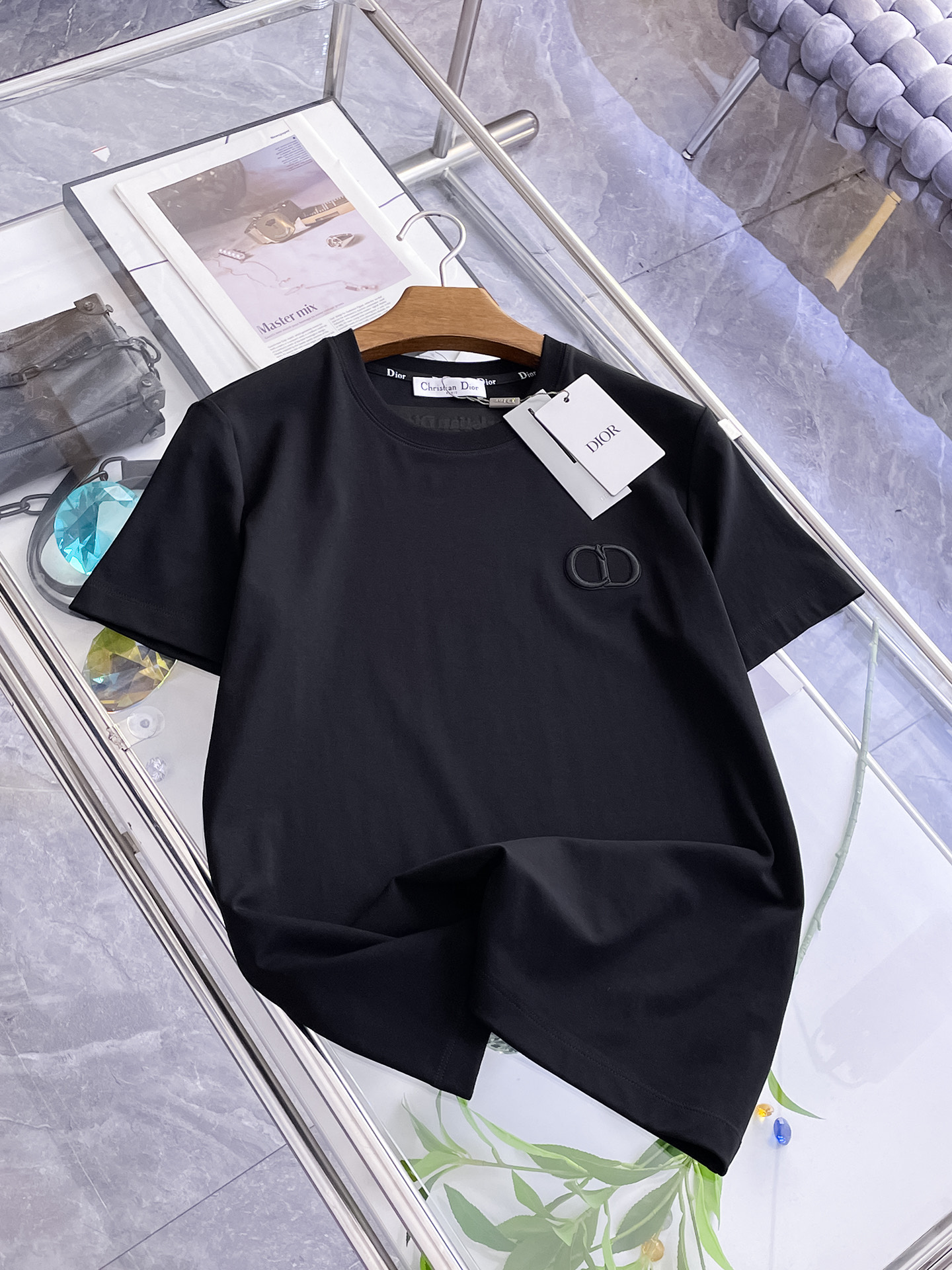 short sleeves