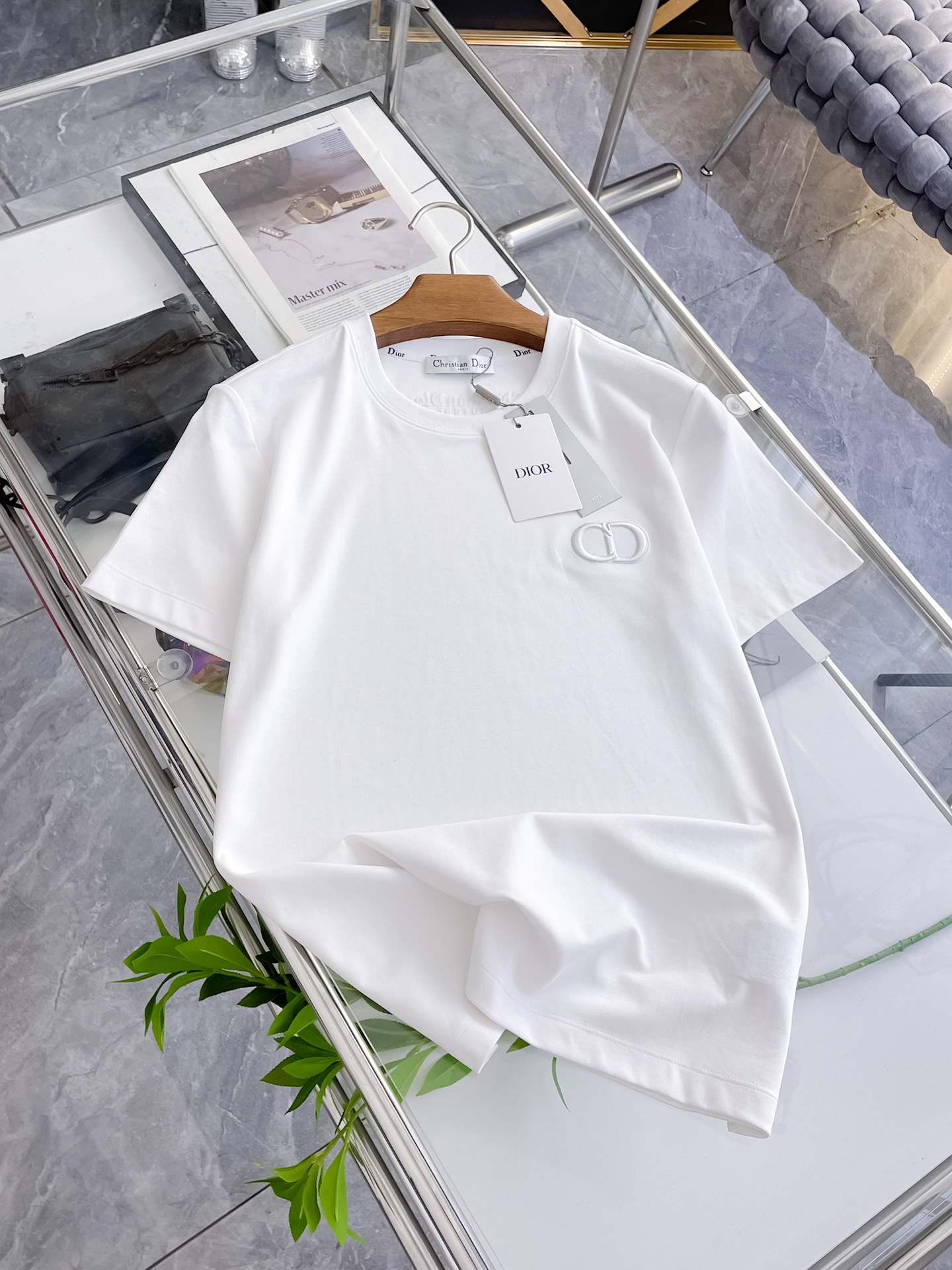 short sleeves