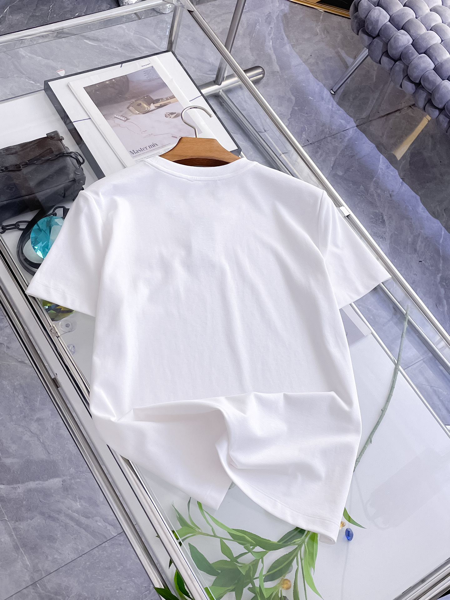 short sleeves