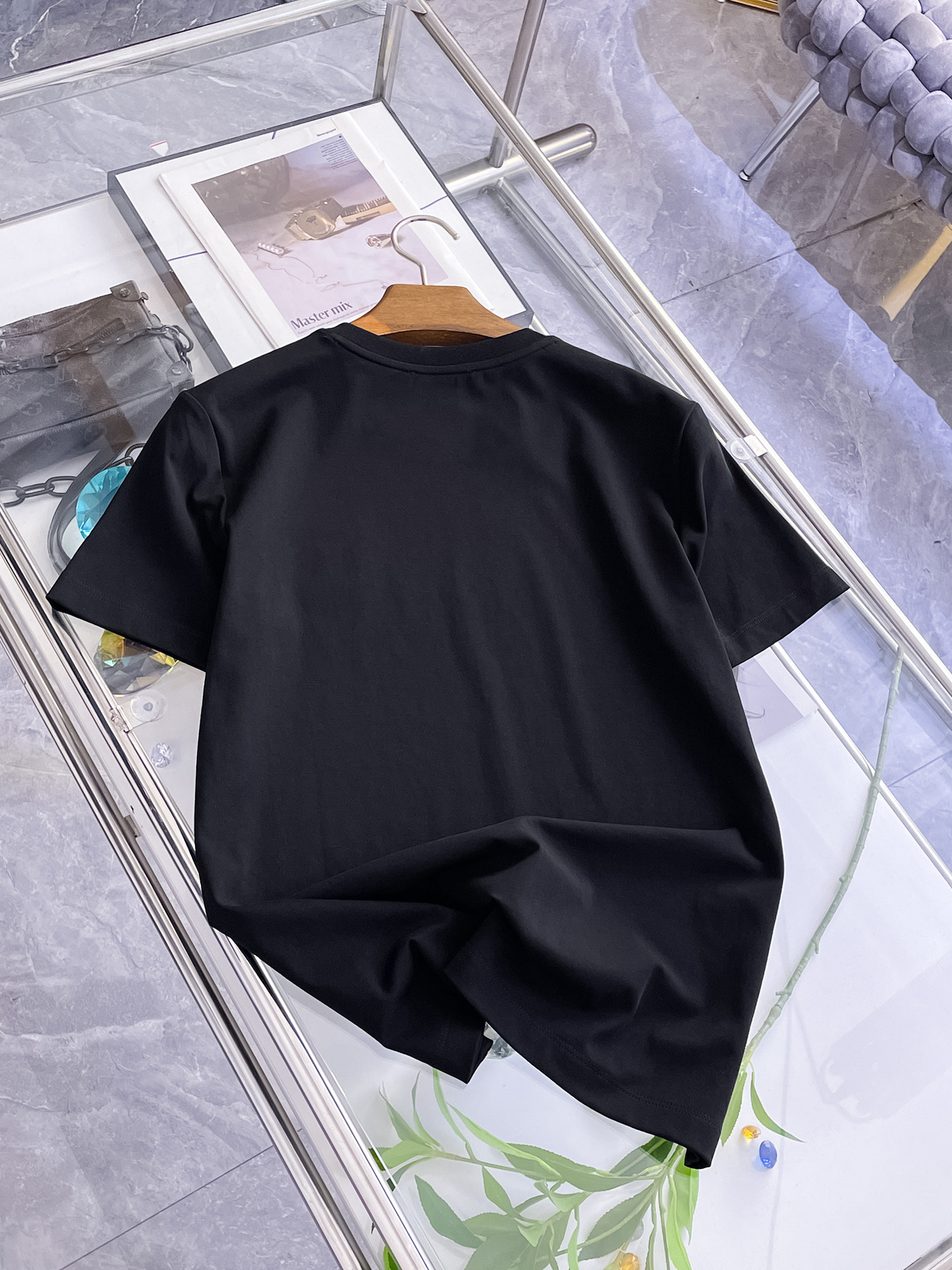 short sleeves