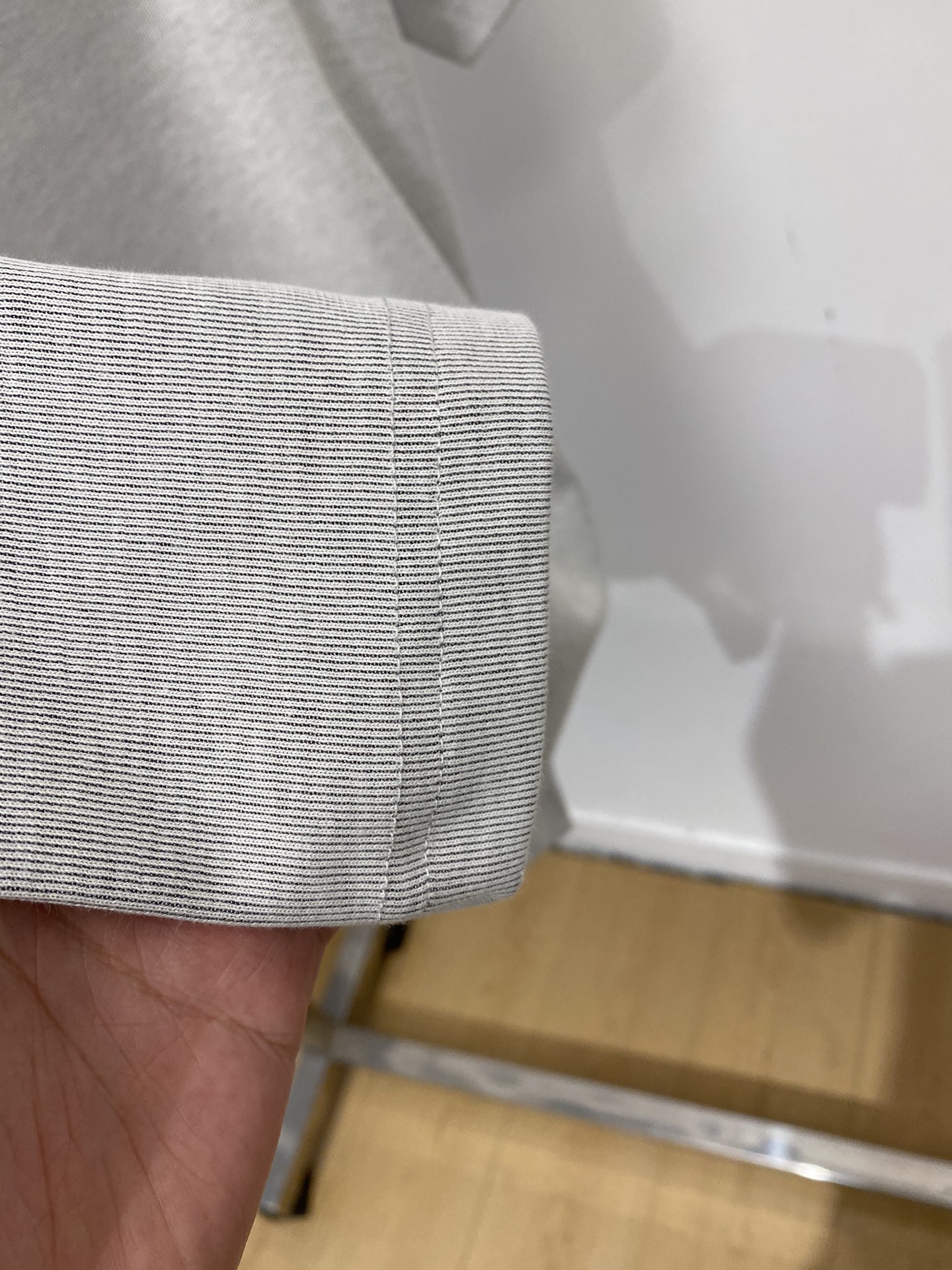 short sleeves