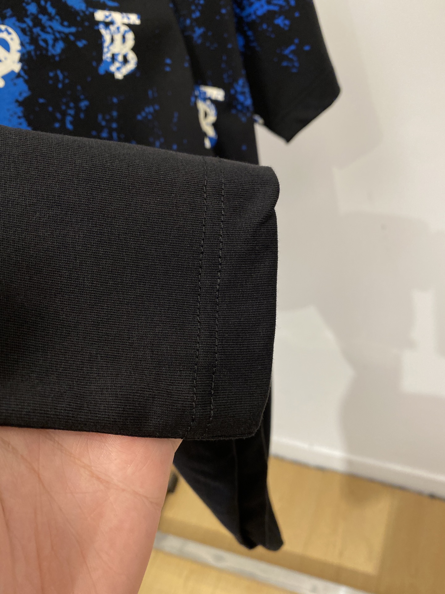 short sleeves